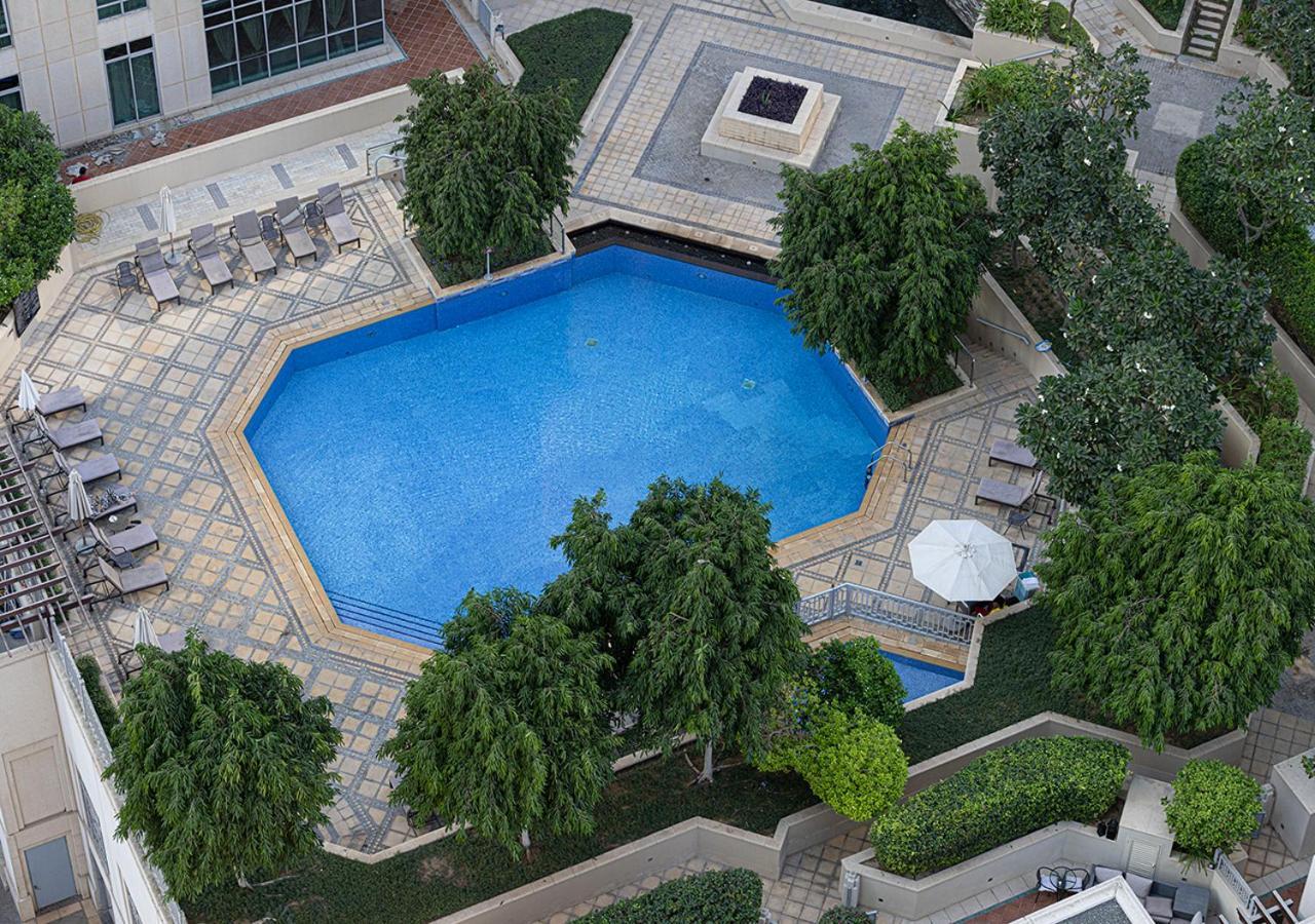 Stunning 2 Bedroom Burj Khalifa Fountain Views