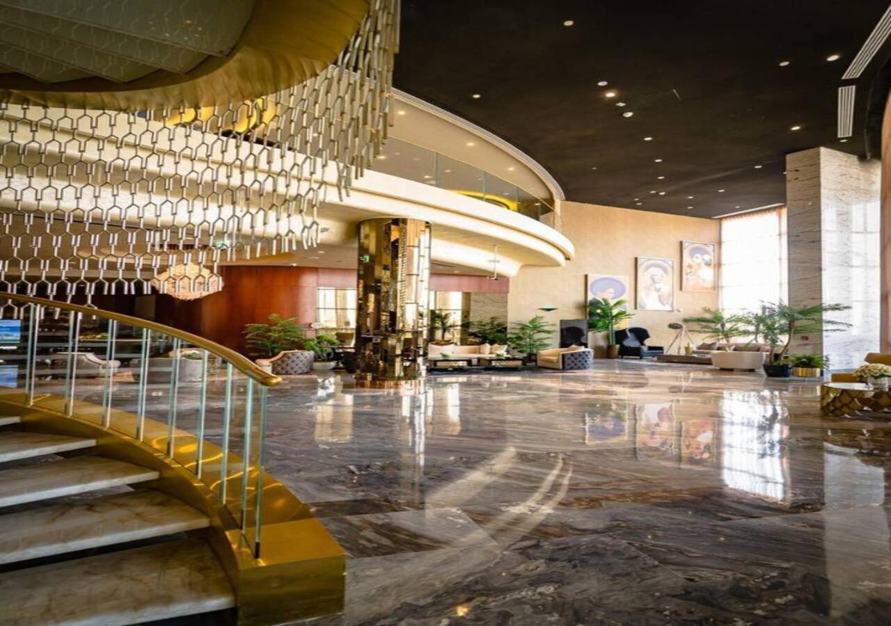 Lägenhet Spacious 1br In Damac Paramount Towers Bb *