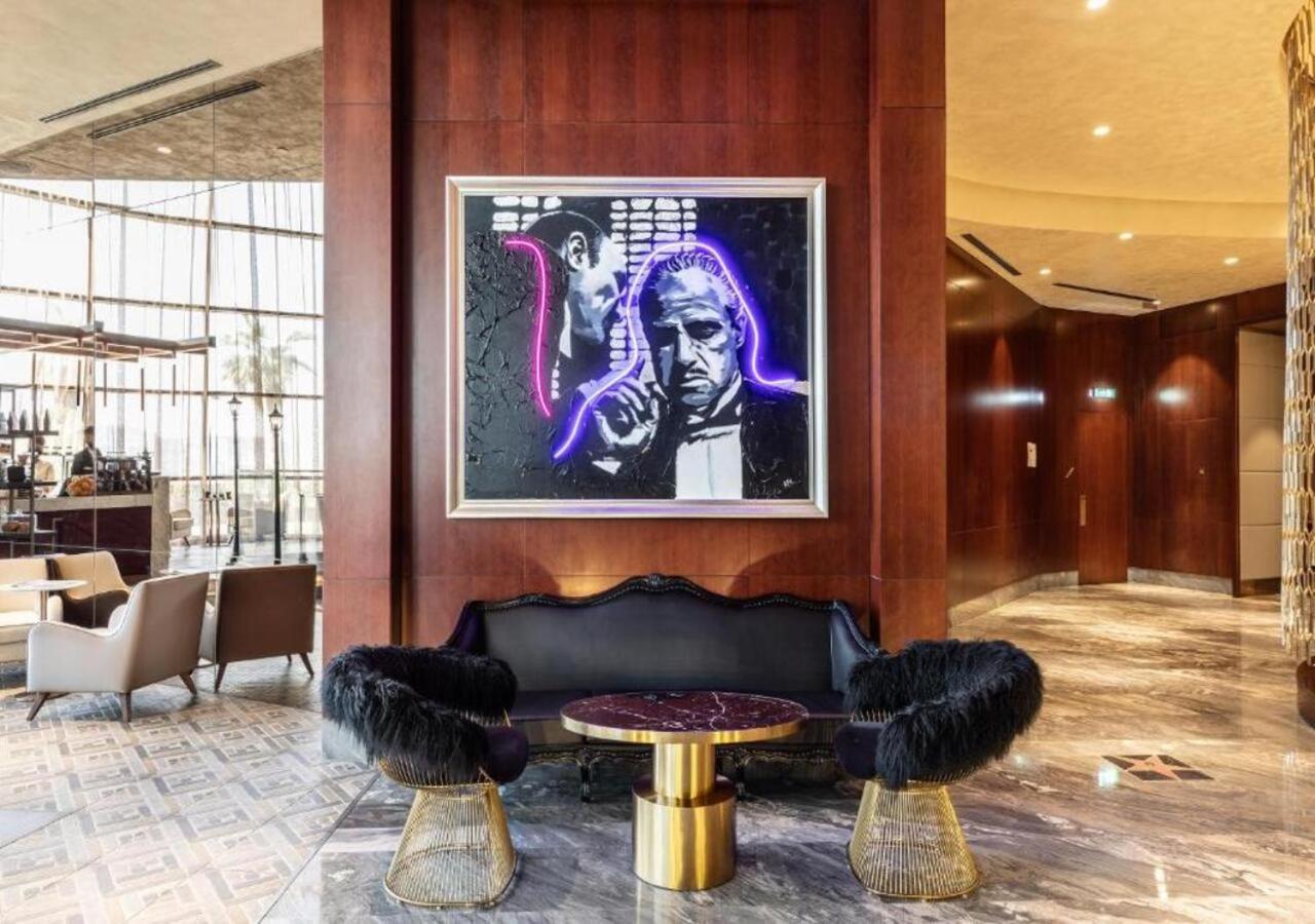Lägenhet Spacious 1br In Damac Paramount Towers Bb Dubai