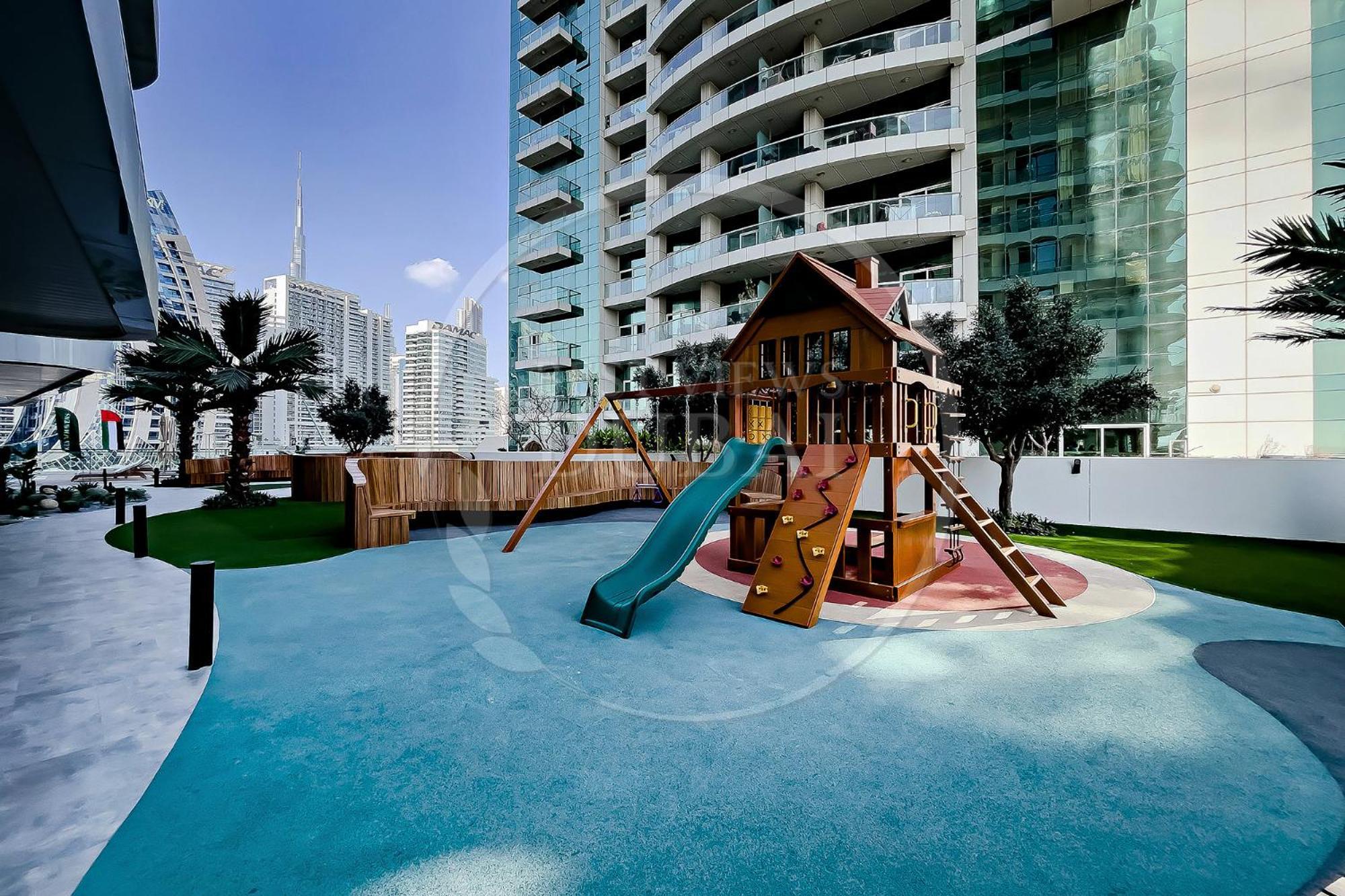 Luxury 2bdr In Business Bay Dubaï