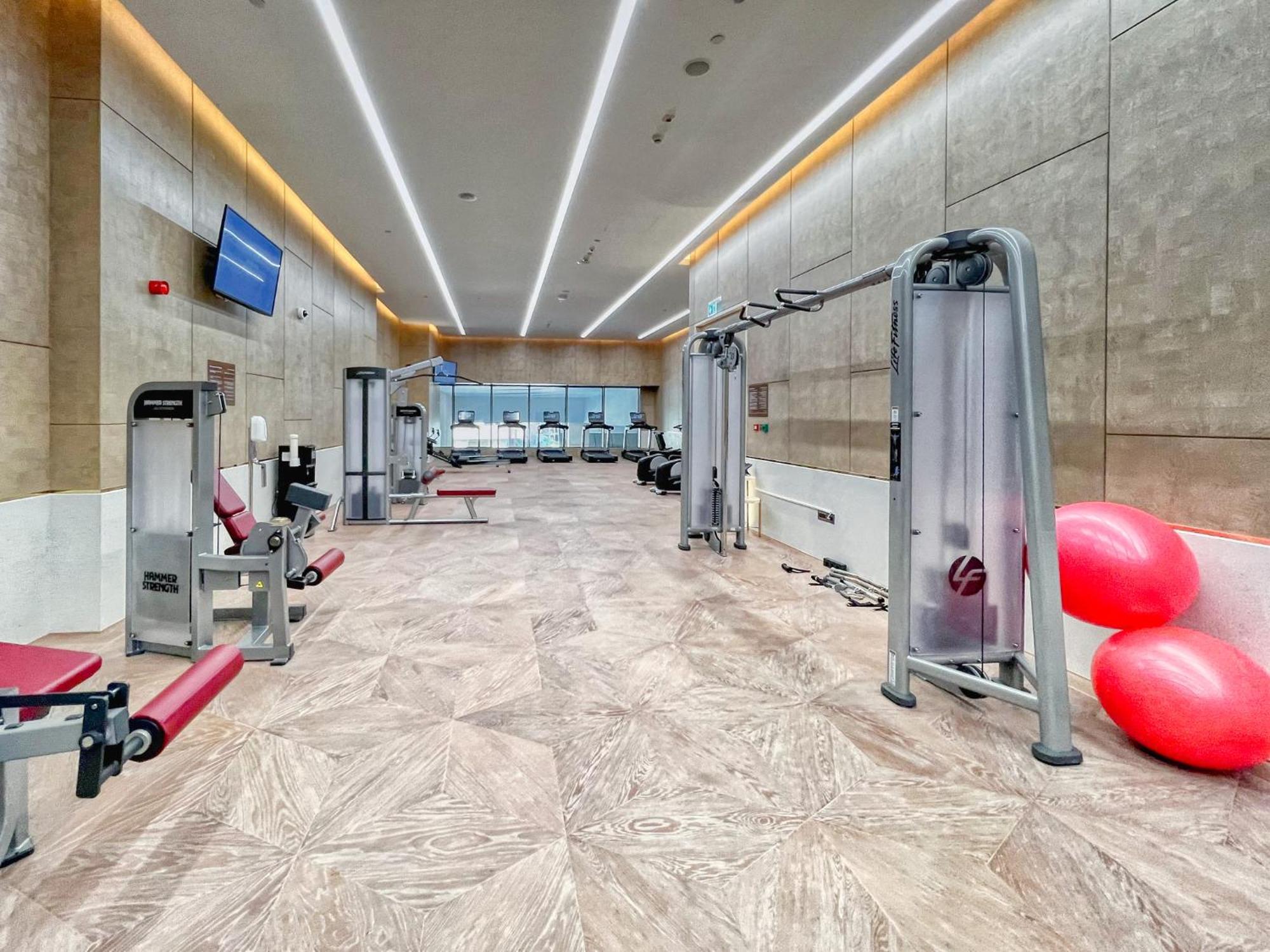 Apartment Palm Tower Where Luxury & View Meet In One Place Dubai