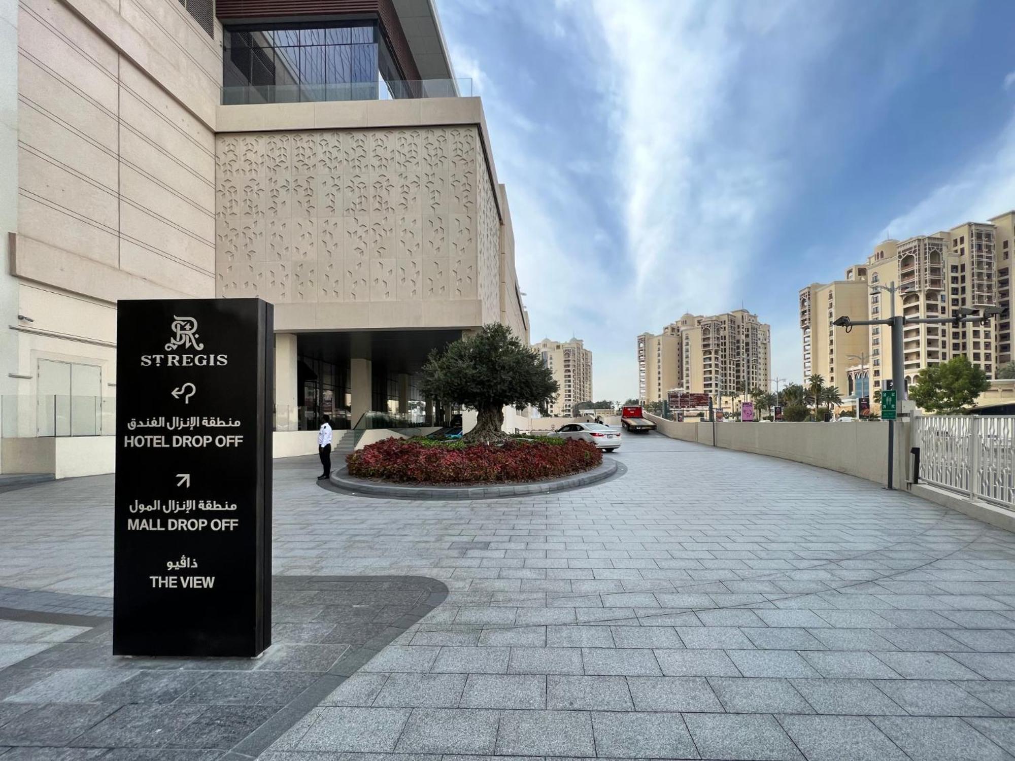 Palm Tower Where Luxury & View Meet In One Place Apartment