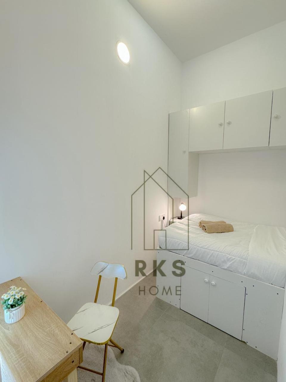 With Private Near Downtown Business Bay Privatunterkunft *