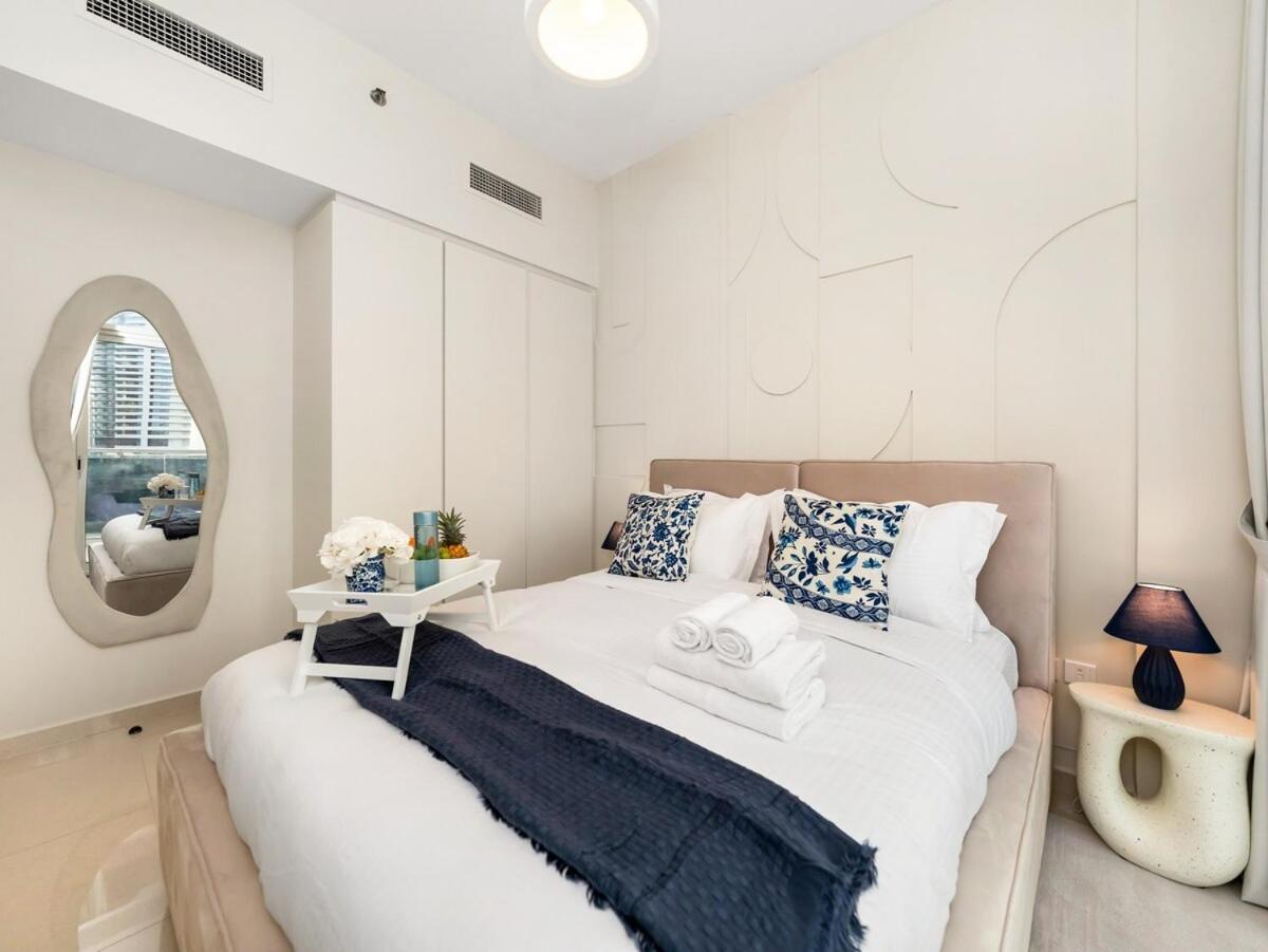 New 1br With Full Burj Khalifa View, Floor, 5min Mall Apartamento