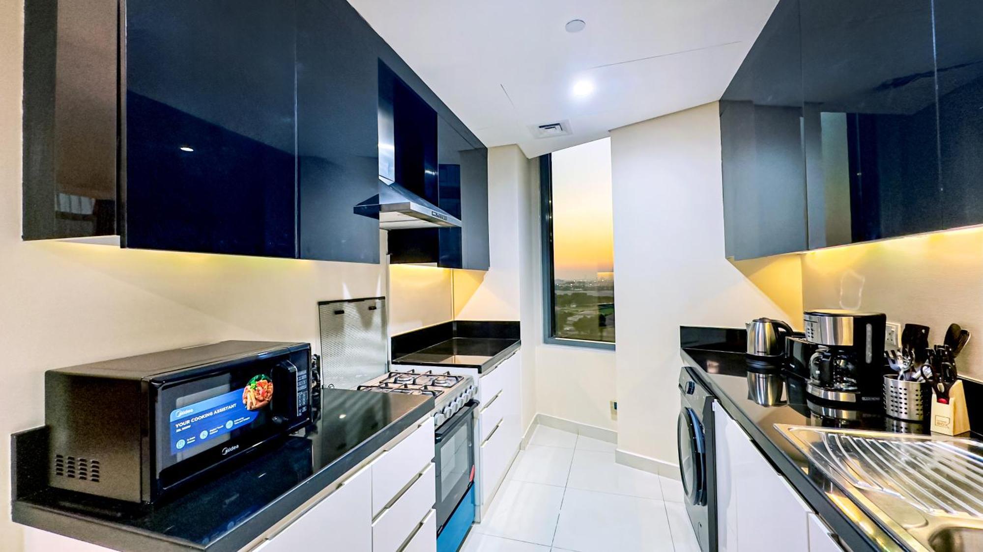 369 Stays- 2 Bedroom In Business Bay Semesterbostad