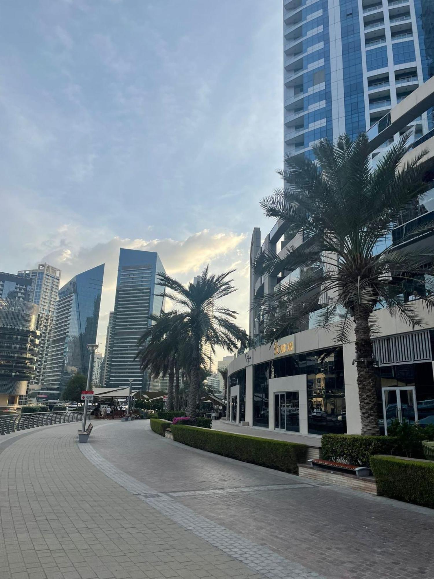 Four Stars Marina Jbr Hotel Dubaï