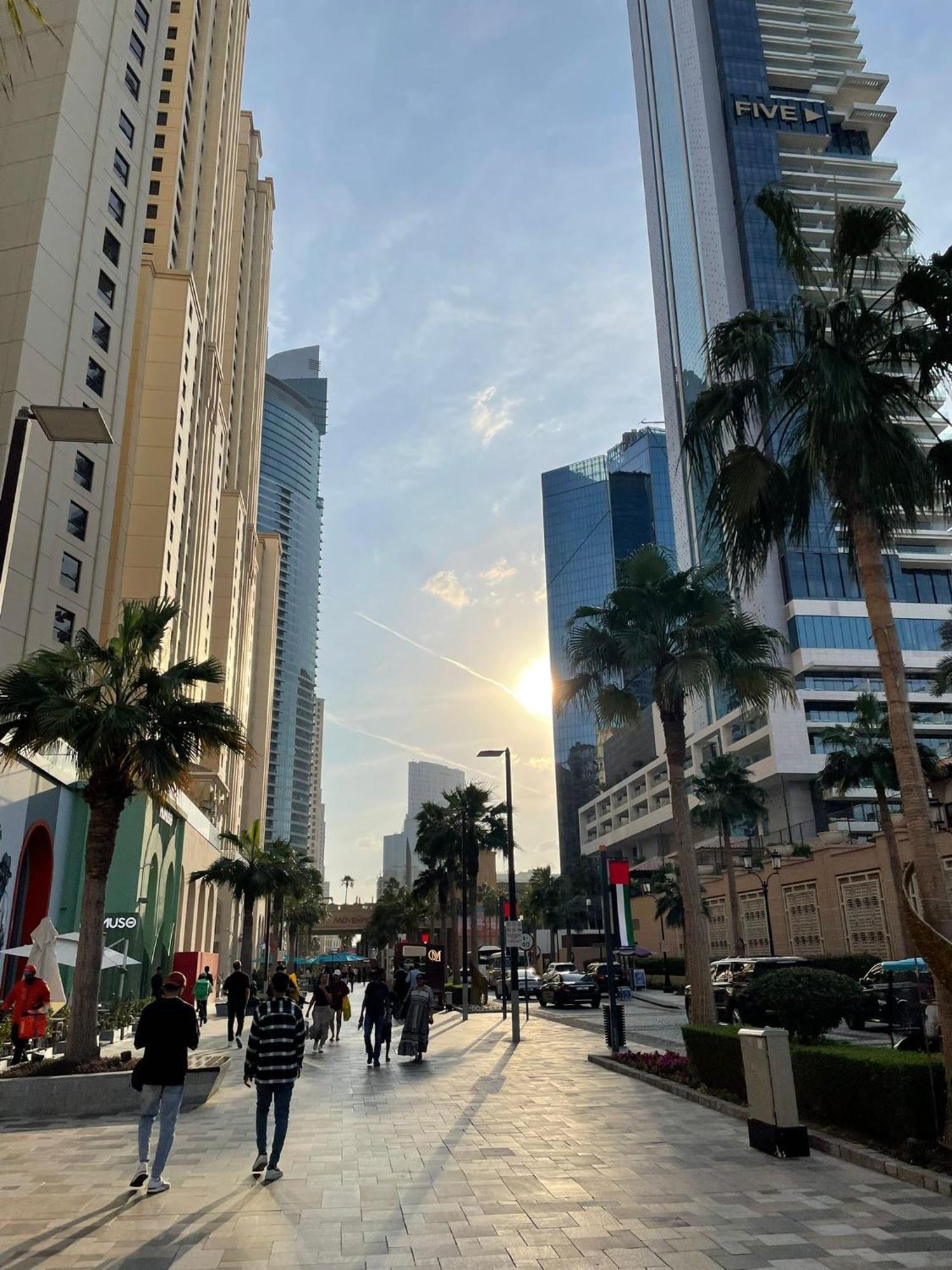 Four Stars Marina Jbr Dubaï