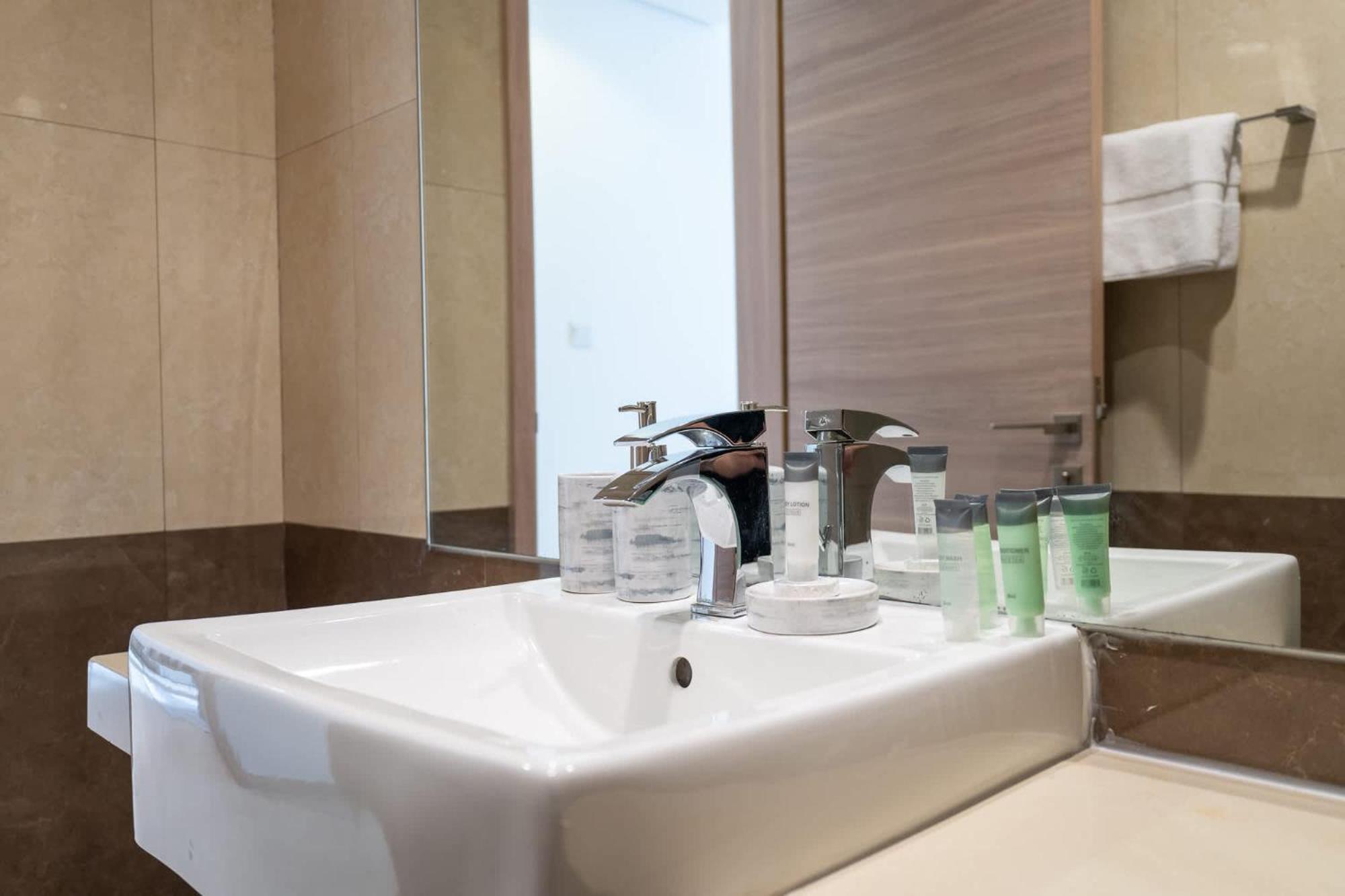 Lejlighed Splendid 1 Bedroom Flat In Iris Amber Al Jaddaf *