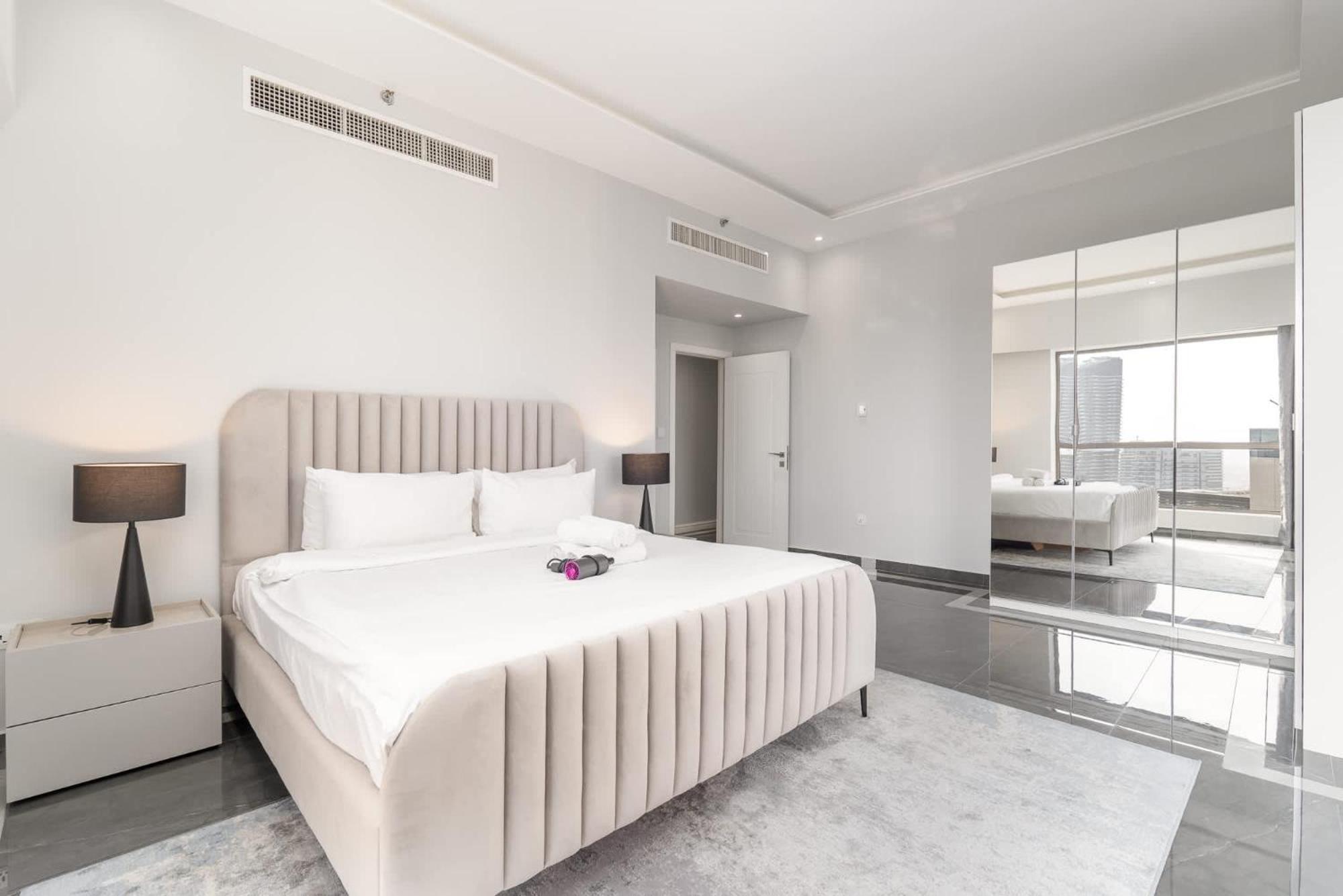5 Bedroom In Rimal 4 Great For Family Apartamento Dubai
