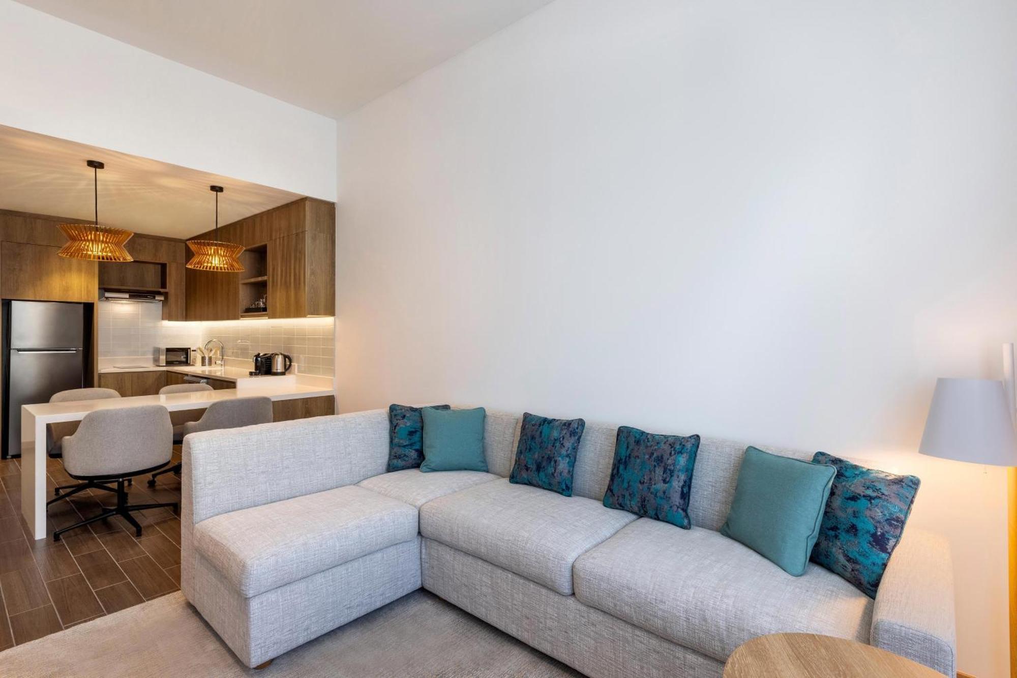 Element Al Mina, Jumeirah Hotell Dubai