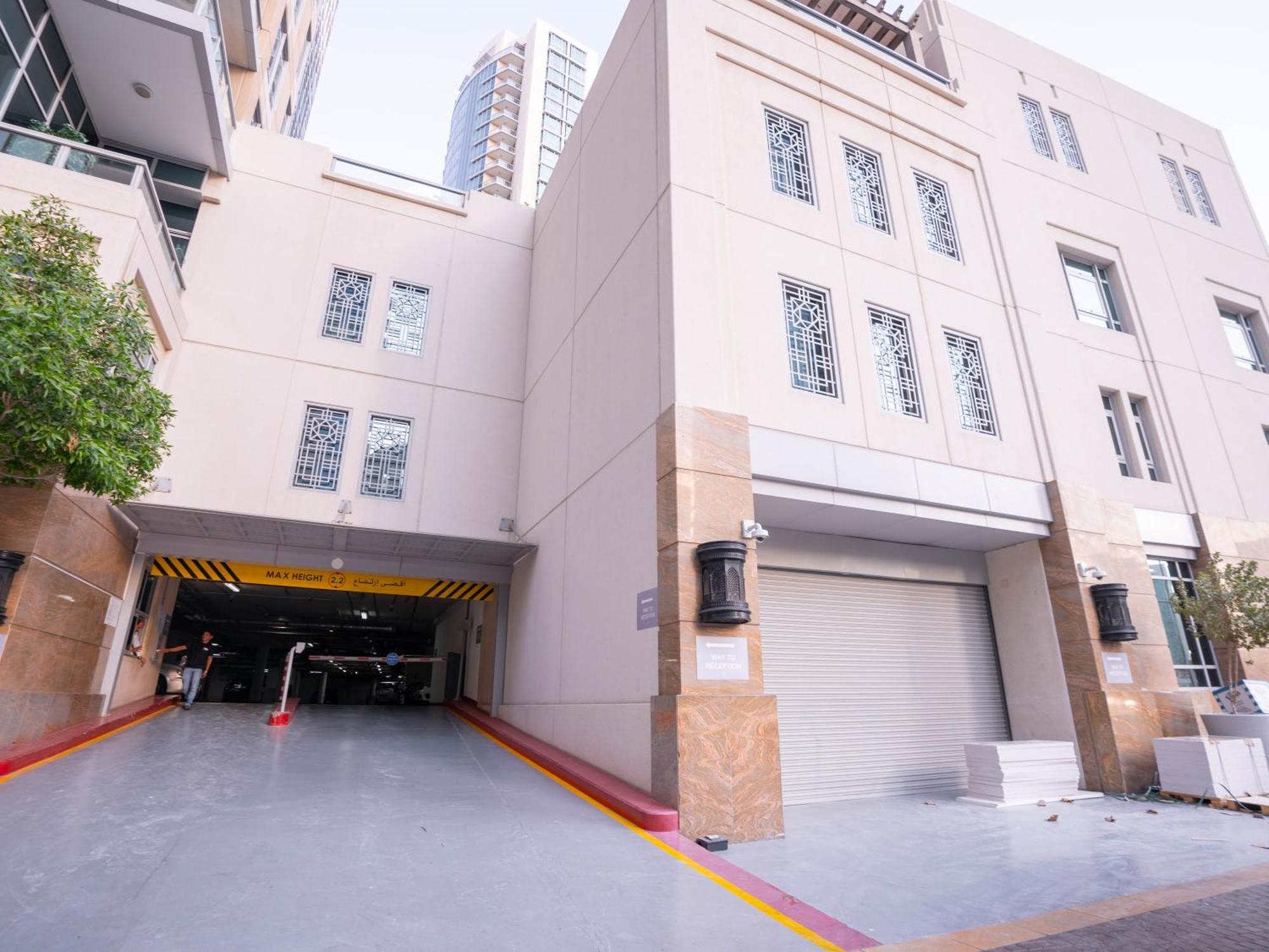 Holidays R Us 3 Bedroom Premium Location Dubái