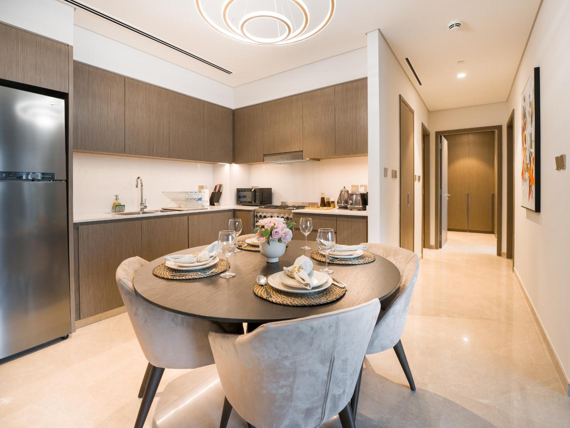 Easygo-core Luxury 2bdr In Grande Signature Res Panoramic View