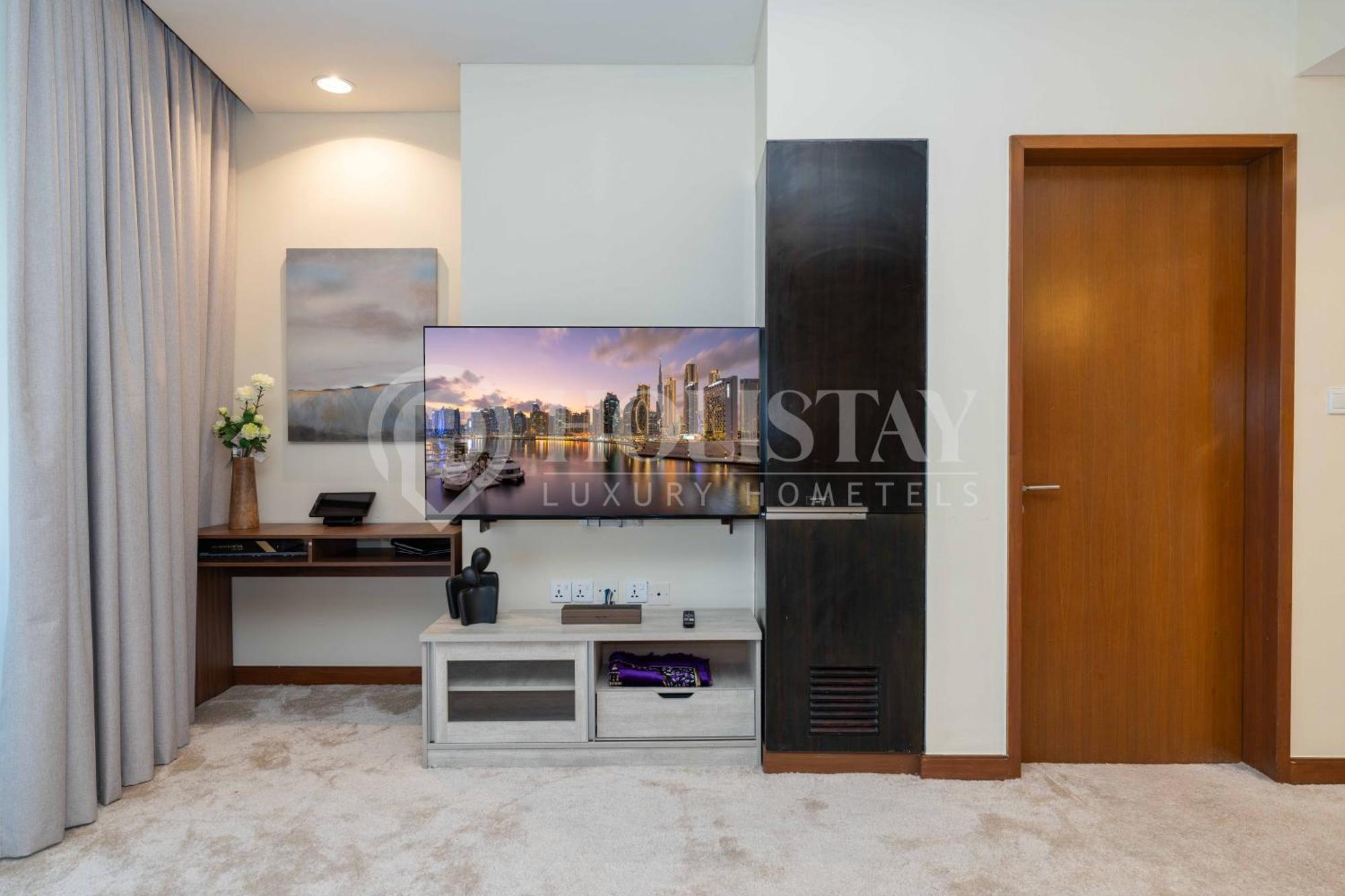 Holistay Luxury Homes - Burj Khalifa View - Direct Access Mall Lejlighed Dubai
