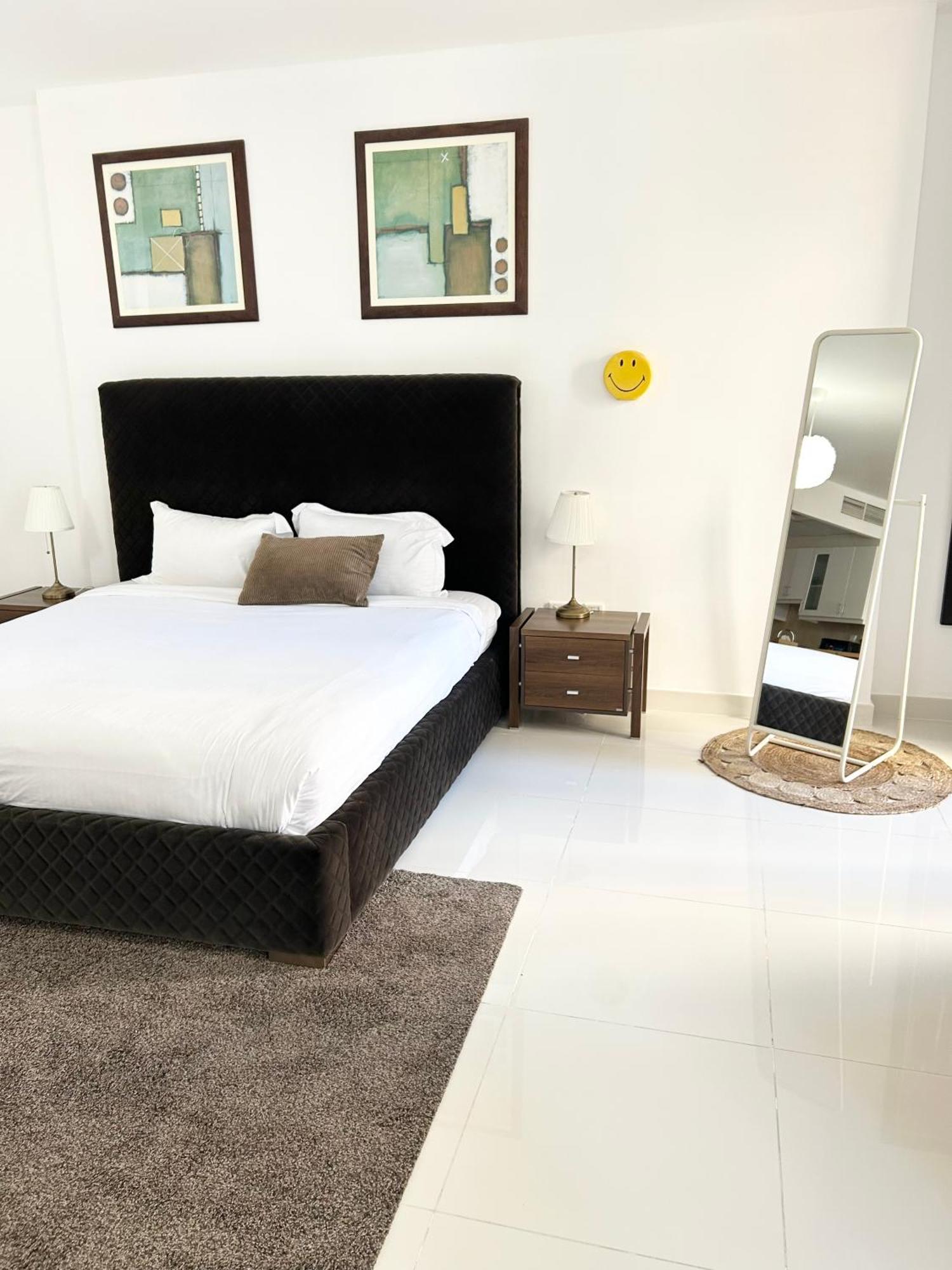 Apartamento Seaside Spacious With Vibrant Vibes In Jbr By Sweet Homes Dubai