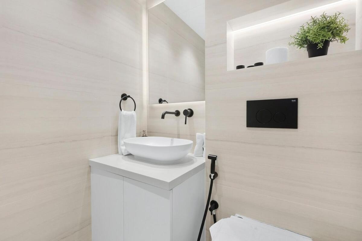 Appartement First Class 2br Serene Luxury Retreat Dubaï