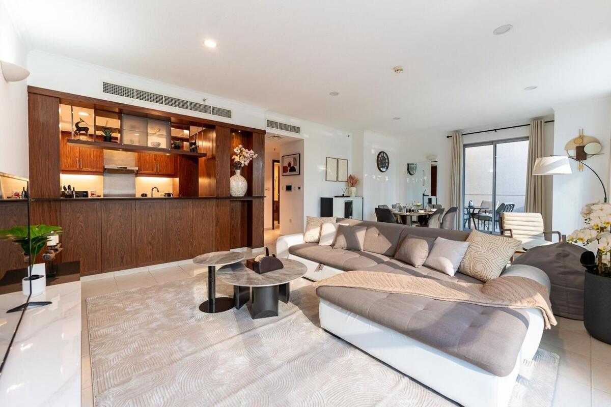 Chic 1-bedroom Getaway With Downtown Living Charm Apartamento *
