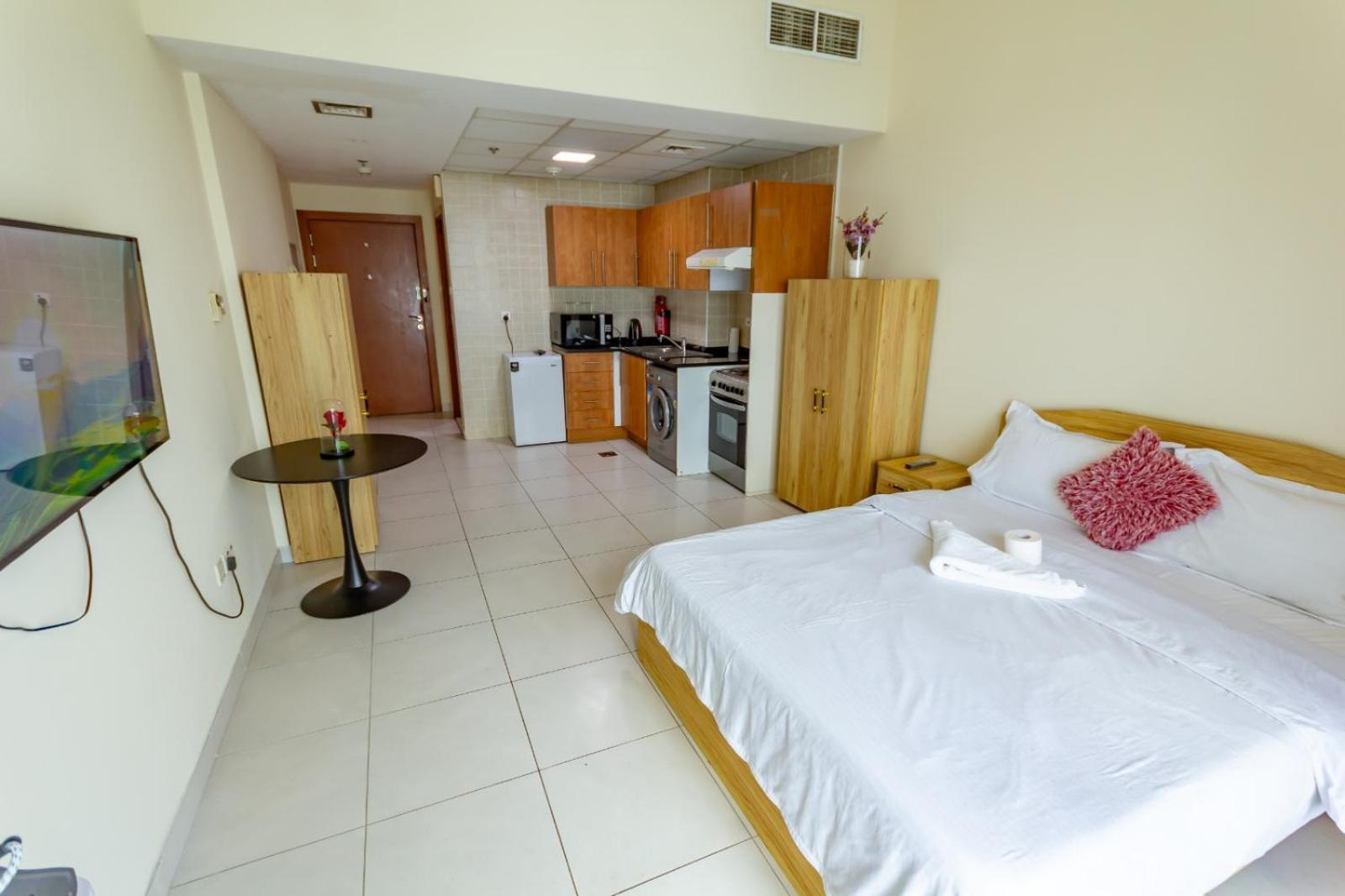Habitación en casa particular Deluxe For Rent At Marina View Towers