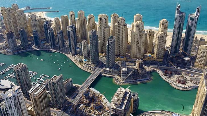 Spacious 4 Bedroom In Jbr, 5-min Walk To The Beach, Marina Views * Dubái