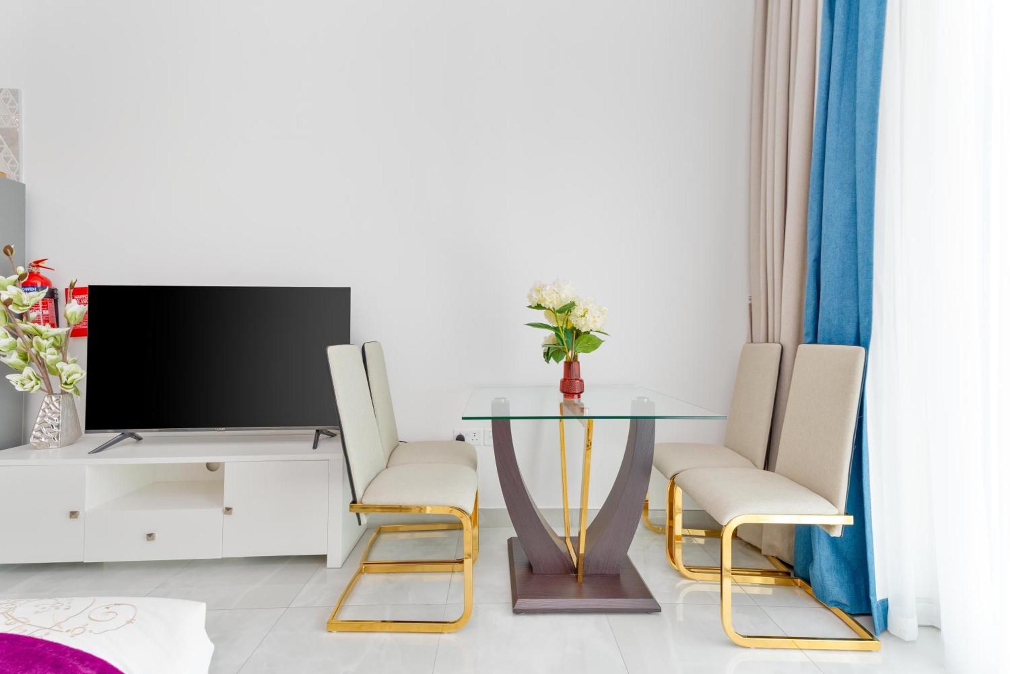 Apartemen Vacay Lettings - Pearlz By Danube -studio-al Furjan-near Metro *