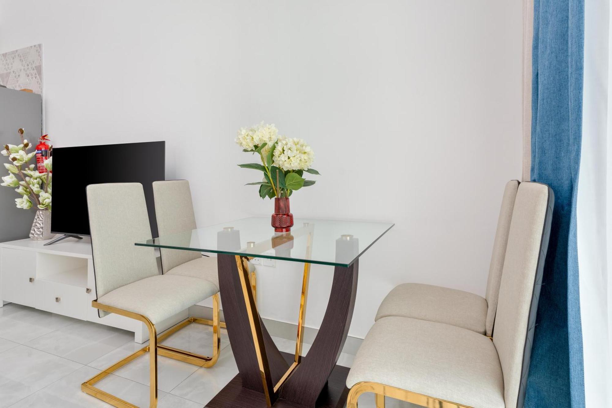 Vacay Lettings - Pearlz By Danube -studio-al Furjan-near Metro Apartemen