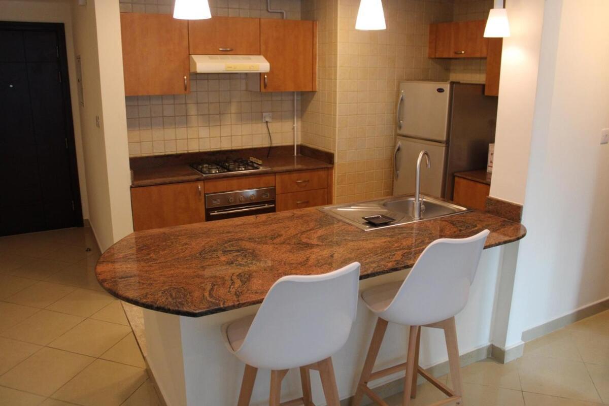 One Bed At A Great Location In Marina Appartement Dubai