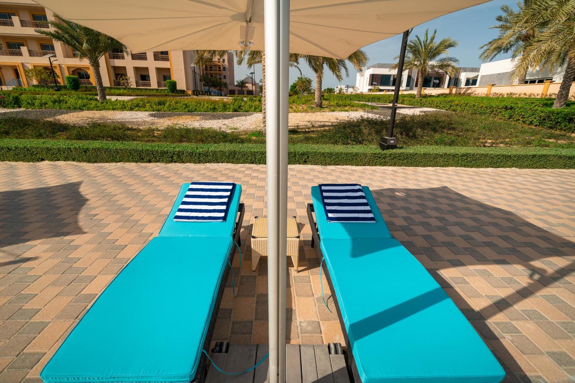 Amazing Beachfront Apartments Near Atlantis Waterpark By Simply Comfort Apartment