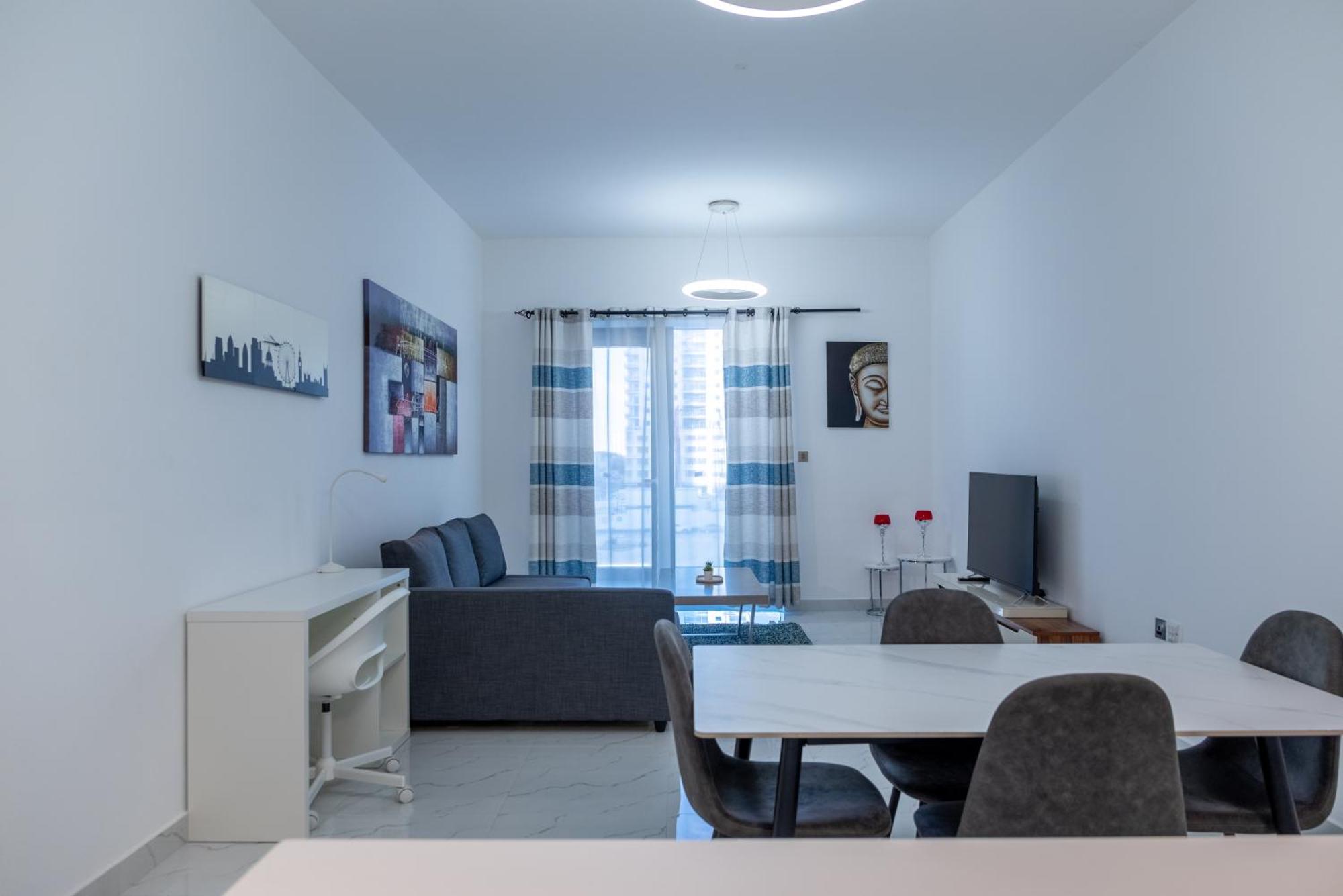 1 Bedroom - Alcove Jvc