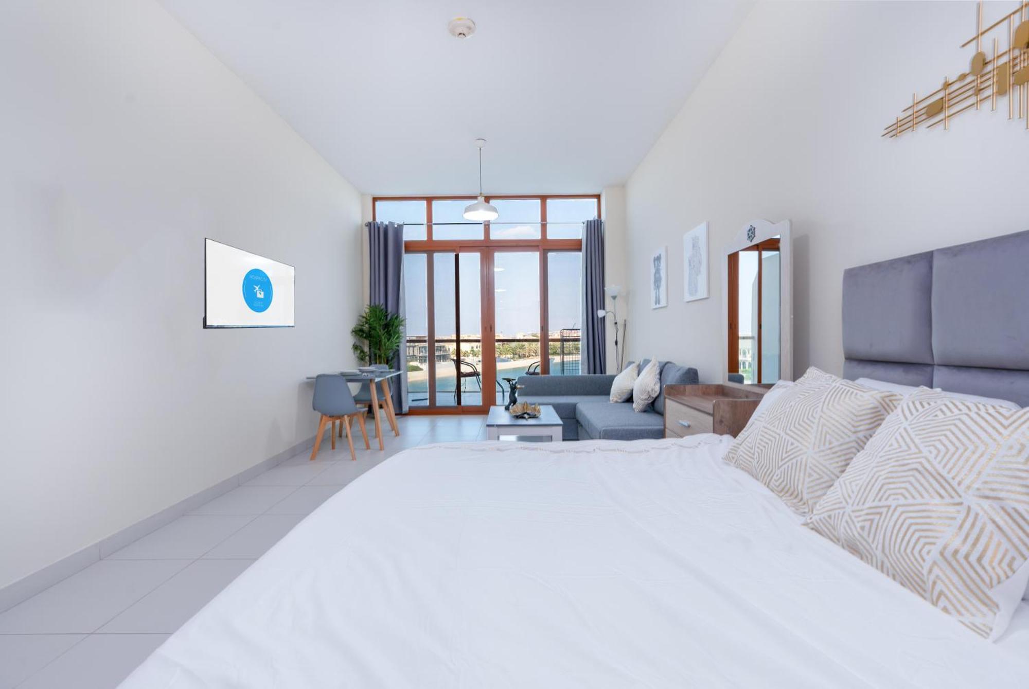 Deluxe Waterfront Unit In Heart Of Palm Jumeirah Appartement *
