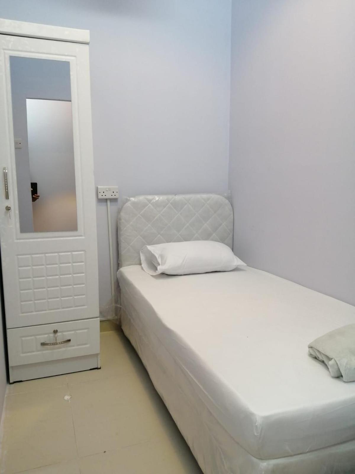 Capsulehotel Moe Hostel By Phm *