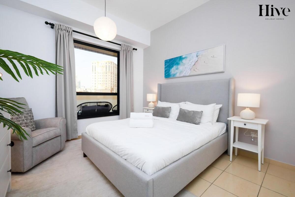 Spacious 2 Bed In Shams 4 Jbr *