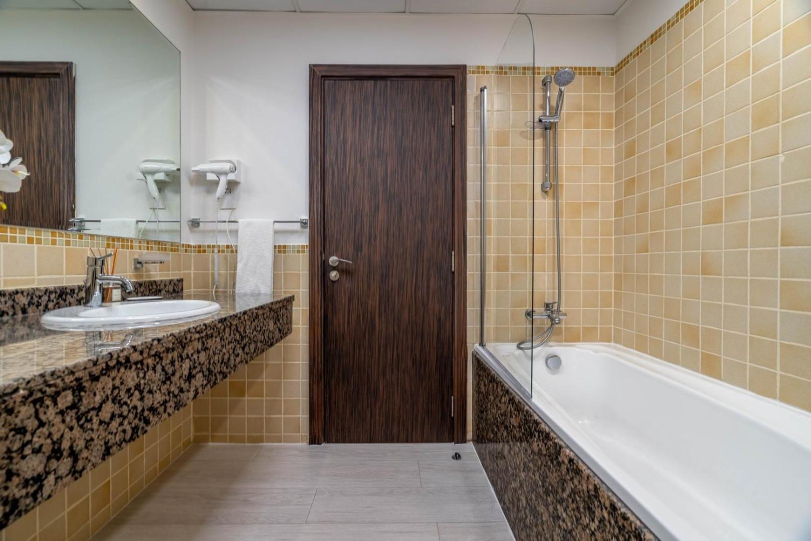 Guestready - Beachfront Delight In Jbr Lejlighed