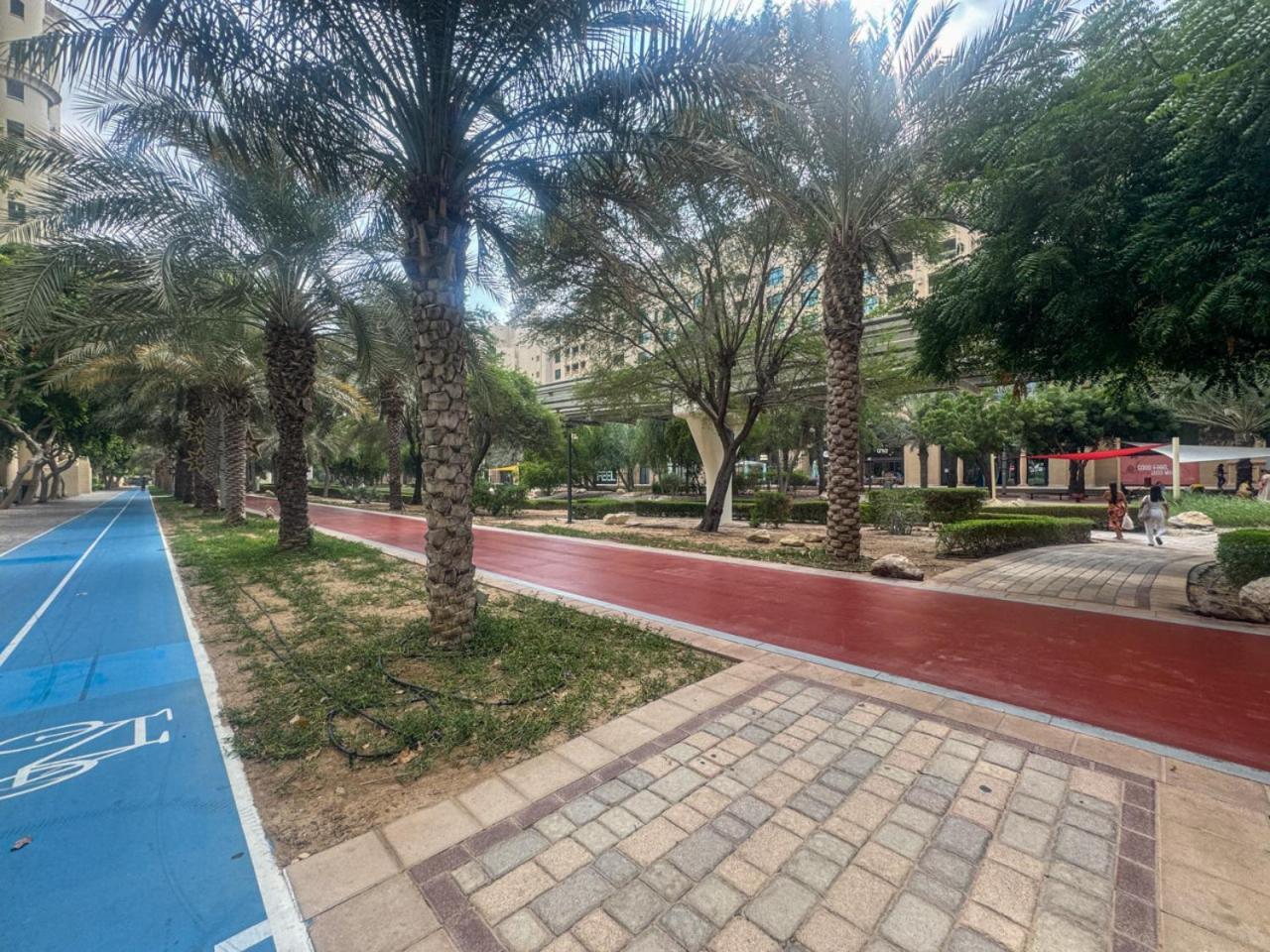 Cosy Palm Jumeirah 1 Bedroom - Perfect Location * Dubaï