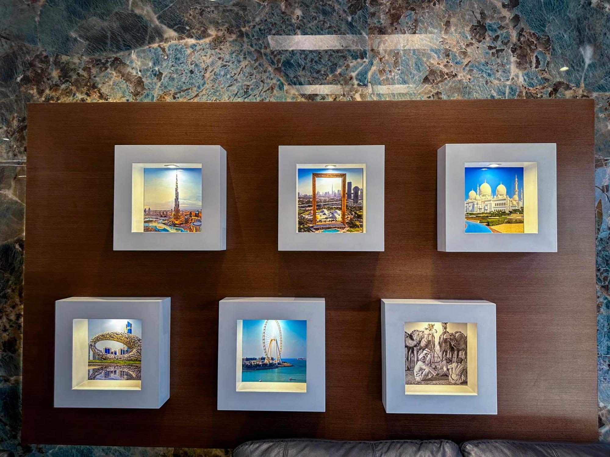 Gold Sky Avenue Hotel Dubái