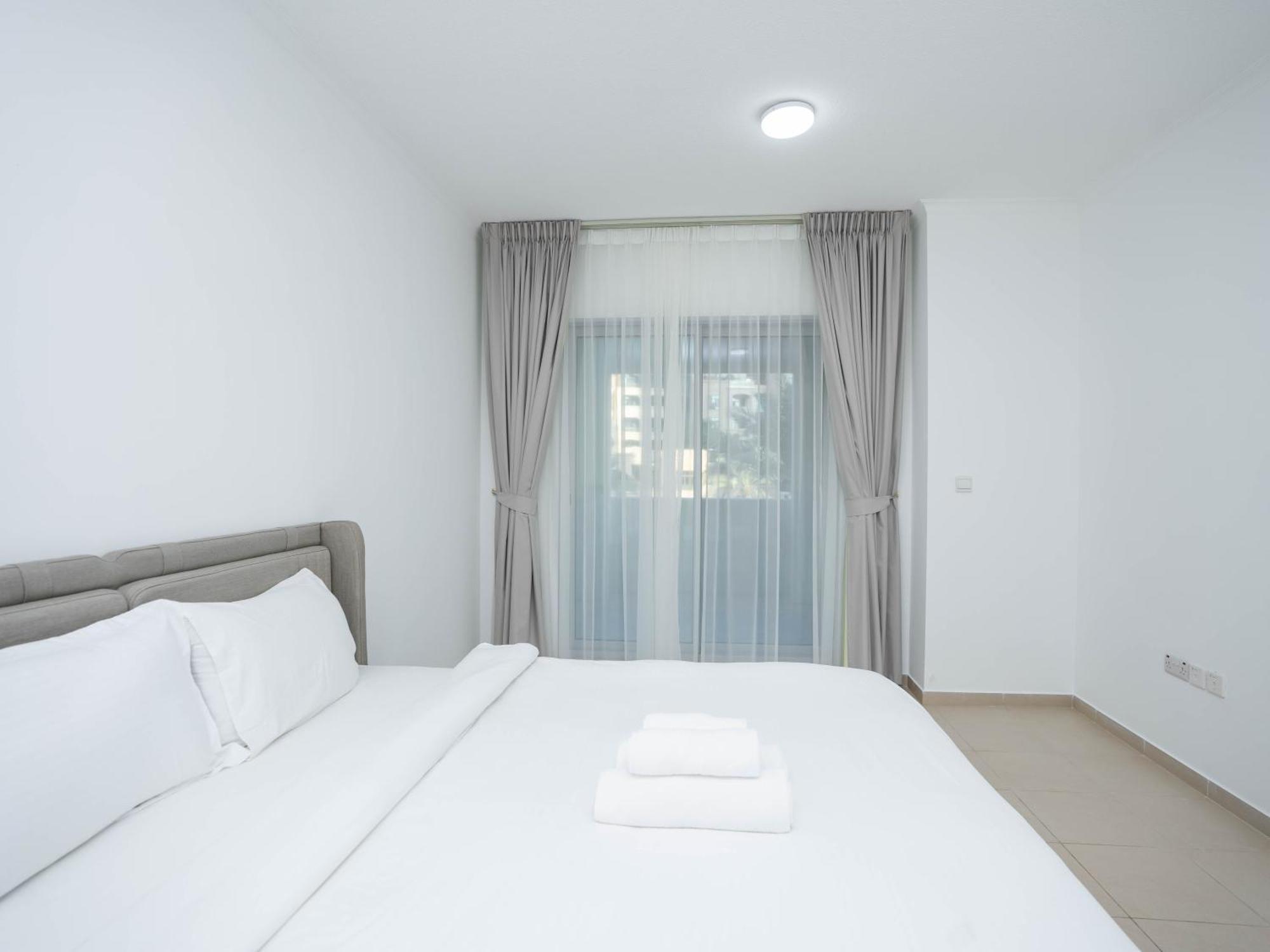 Holidays R Us 3 Bedroom Premium Location * Dubái