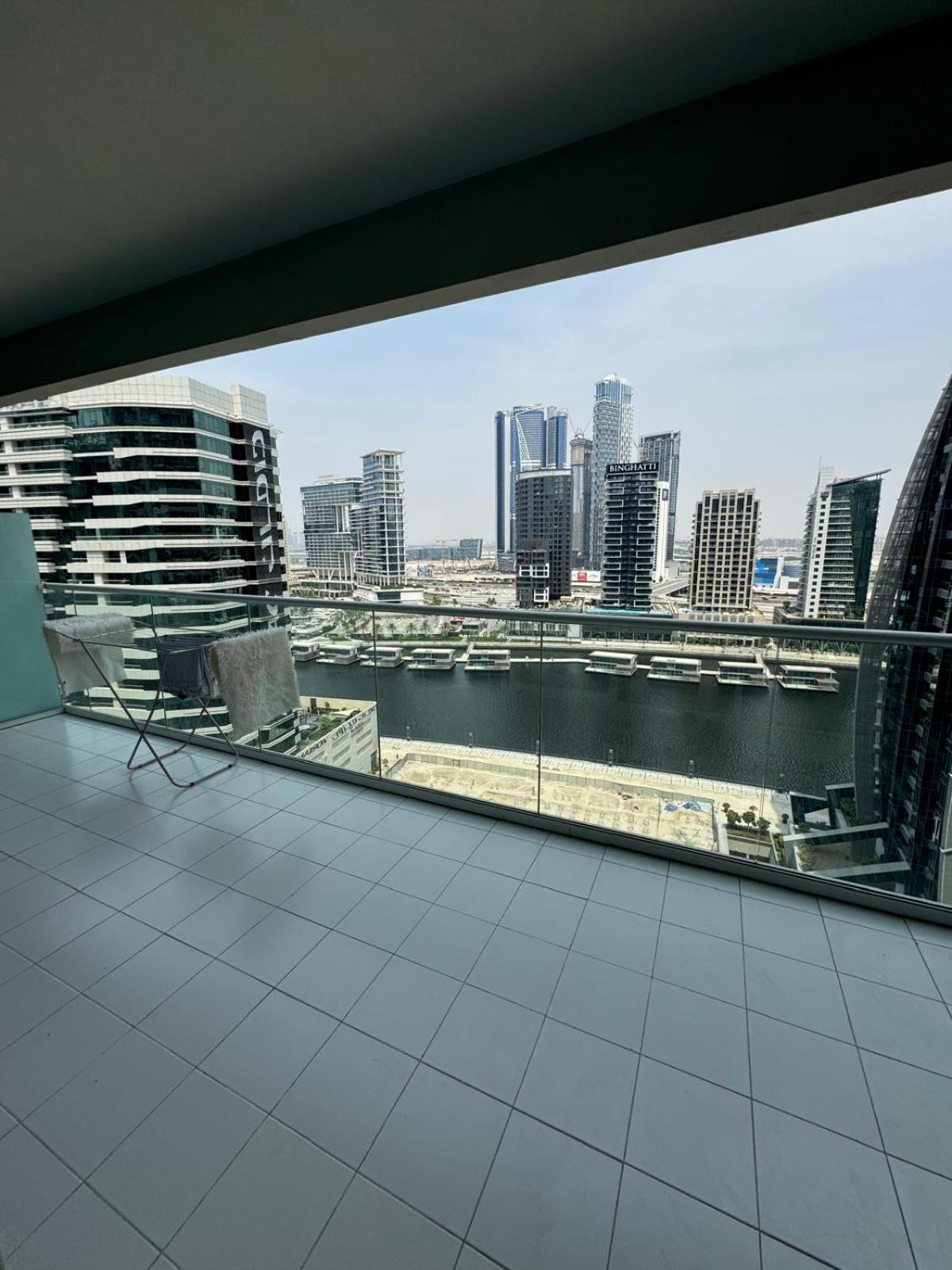 Luxury Skyline Burj Khalifa Apartment