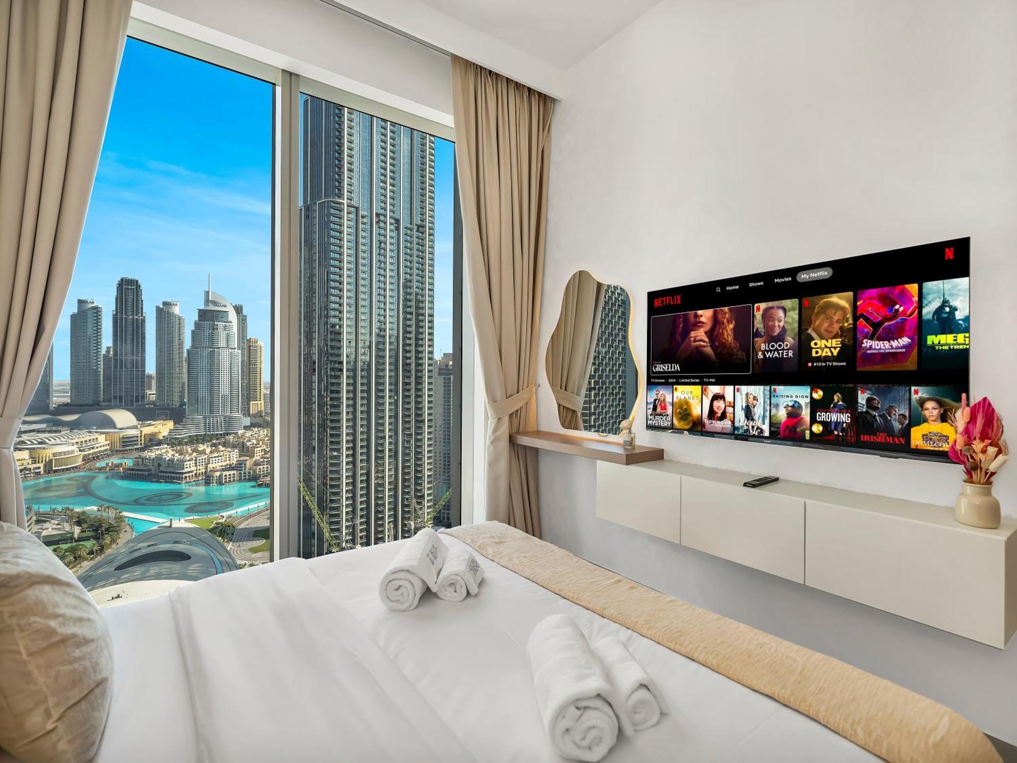 Apartament Burj Khalifa Bliss I 4 Bedroom I Burj Khalifa & Fountain Views I Free Gym, Pool, Parking, Wi-fi And Ps5 I By Skyline Serenity