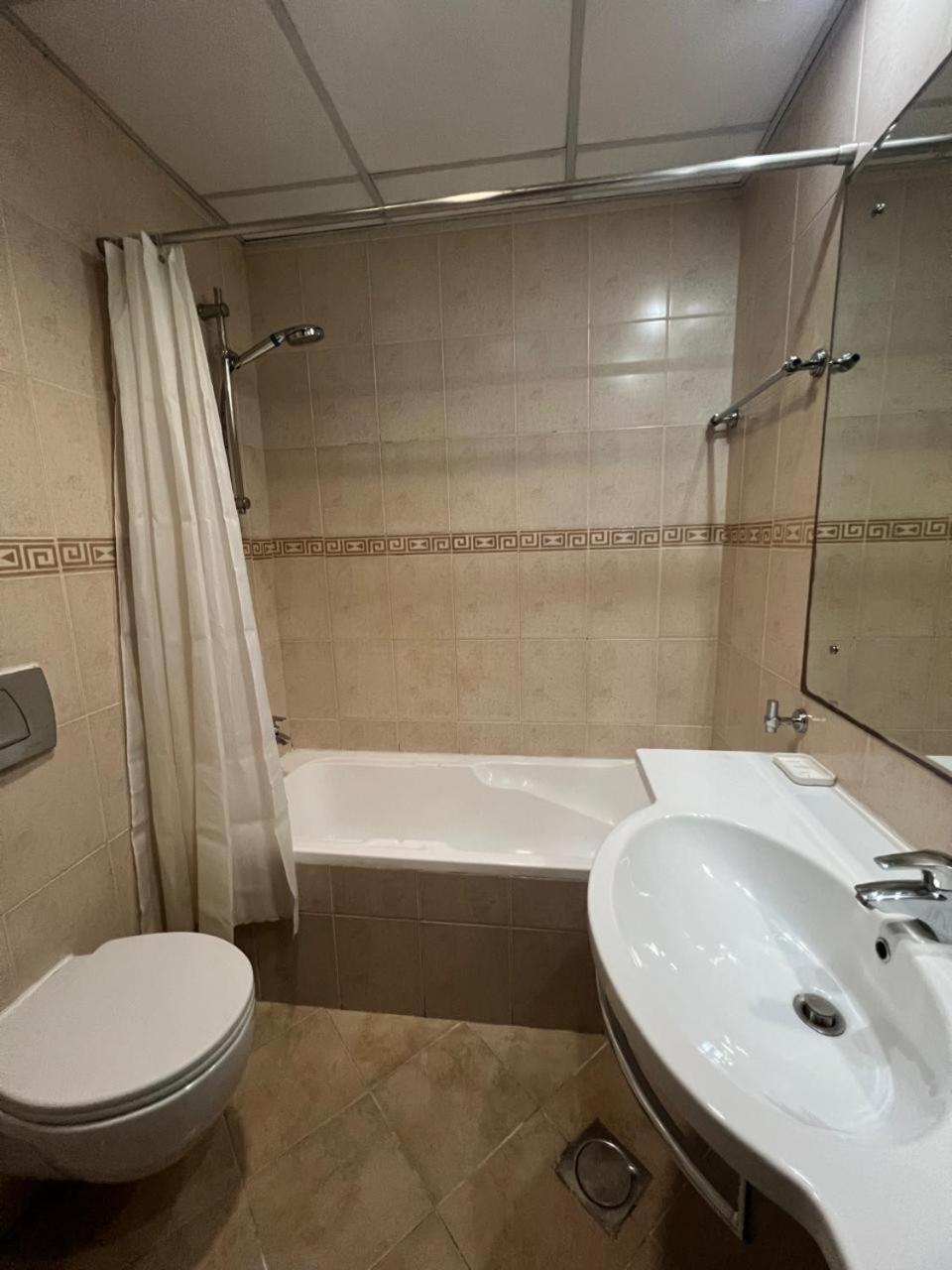 Appartamento Luxury One Bedroom In Marina *