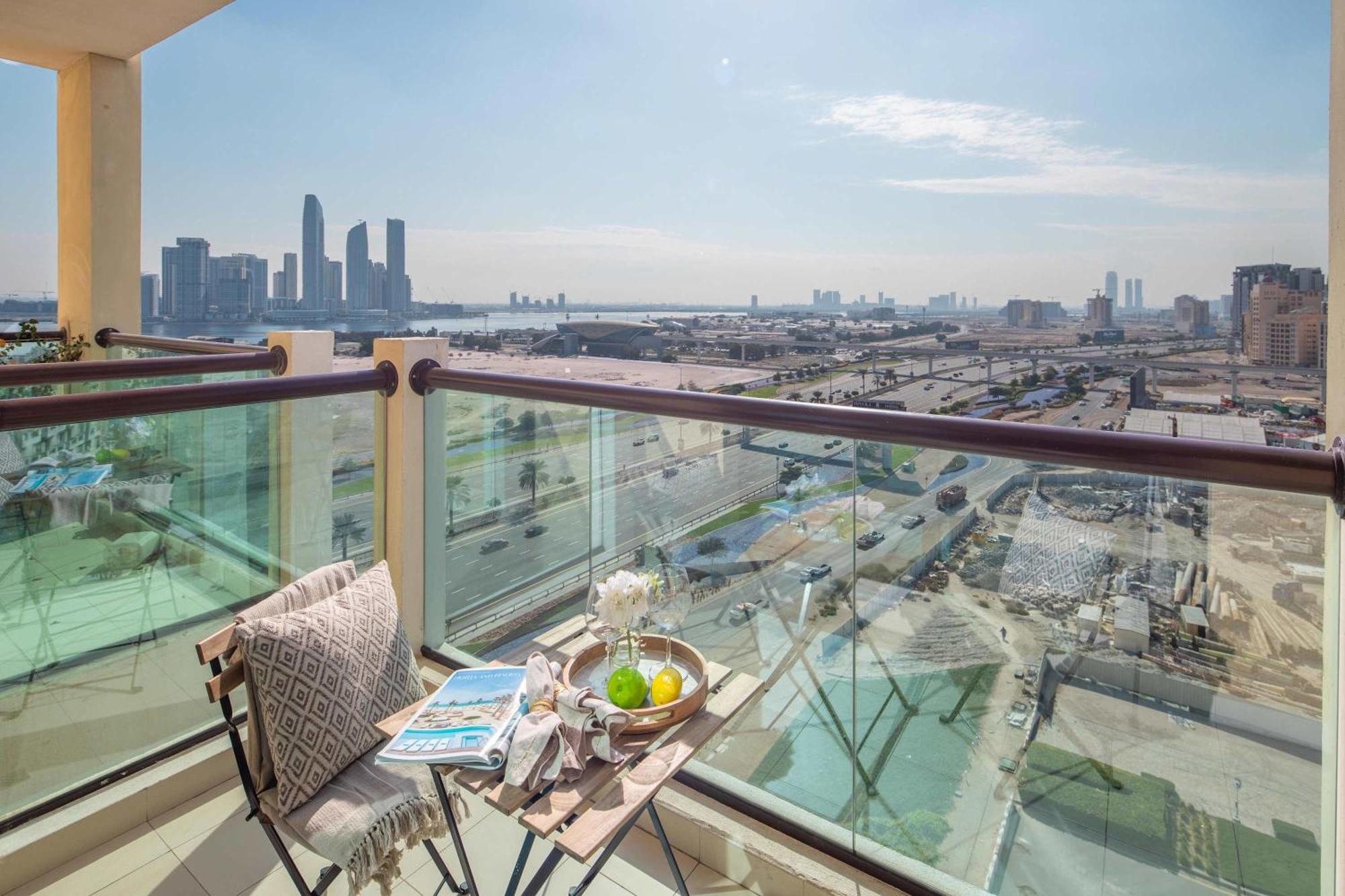 Frank Porter - Riah Tower Apartment