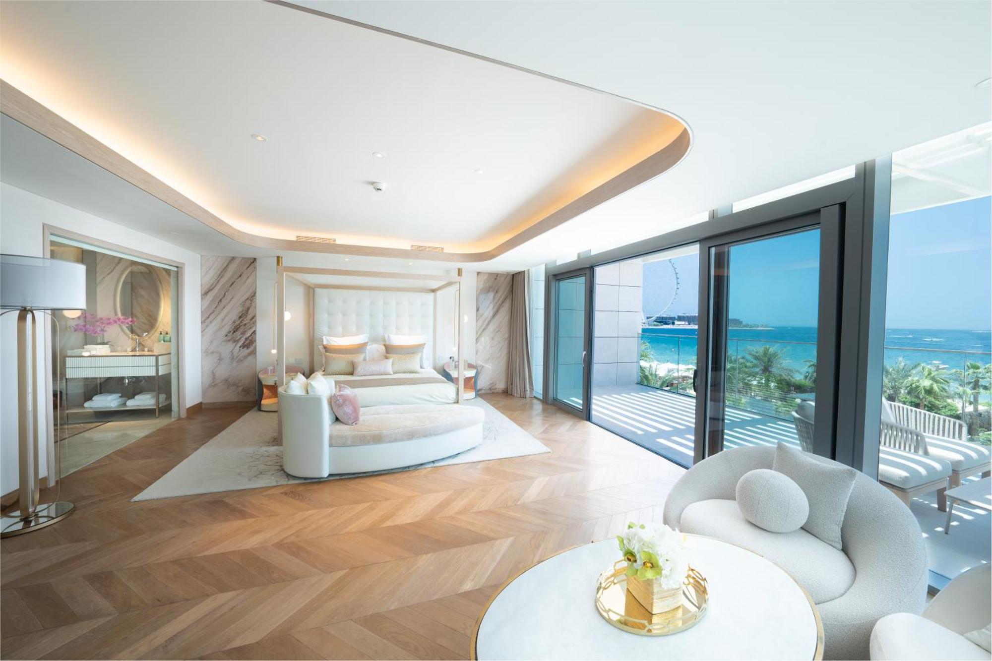 Five Luxe