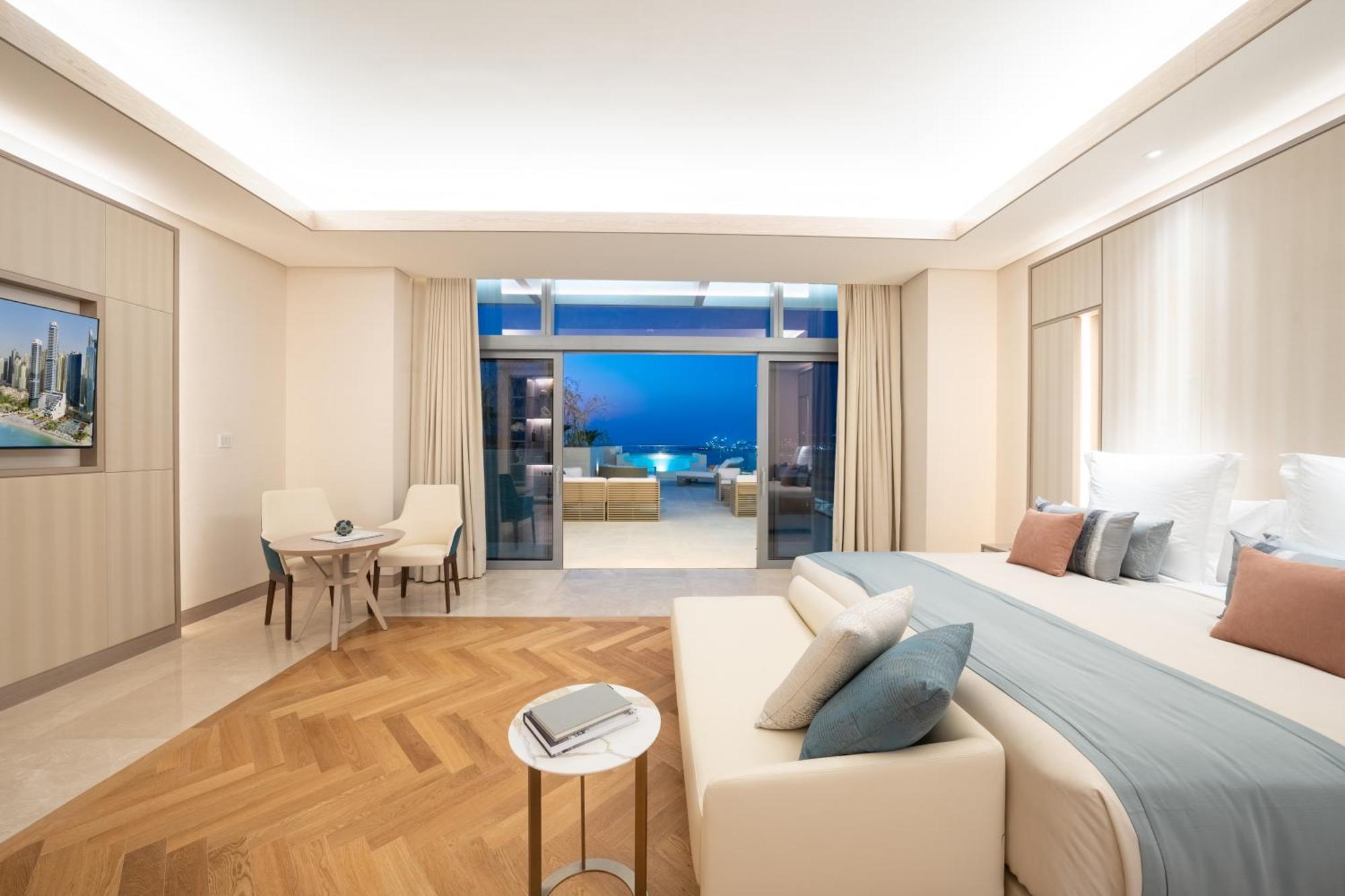 Hotel Five Luxe 5*