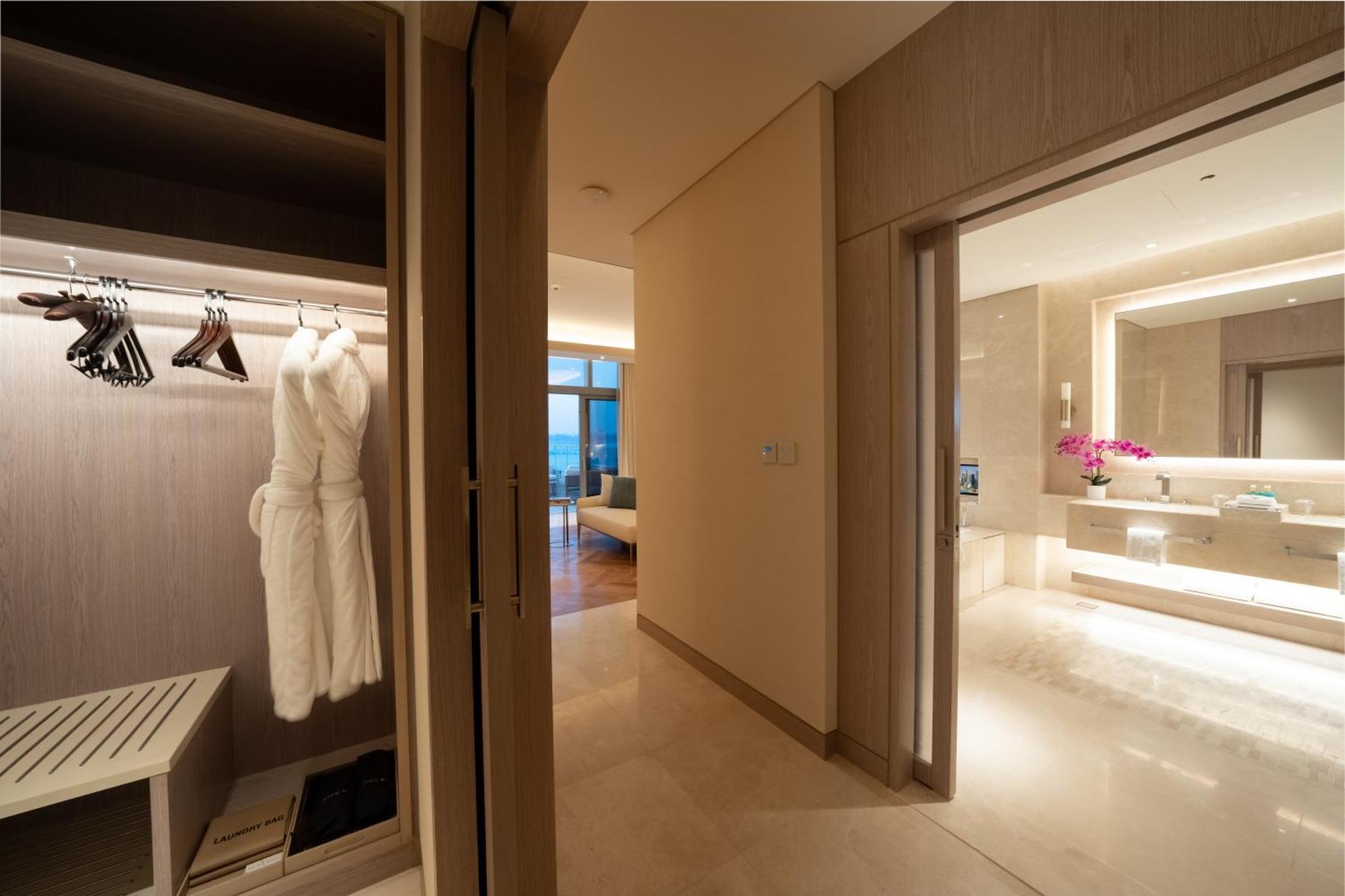 Five Luxe Hotel Dubái