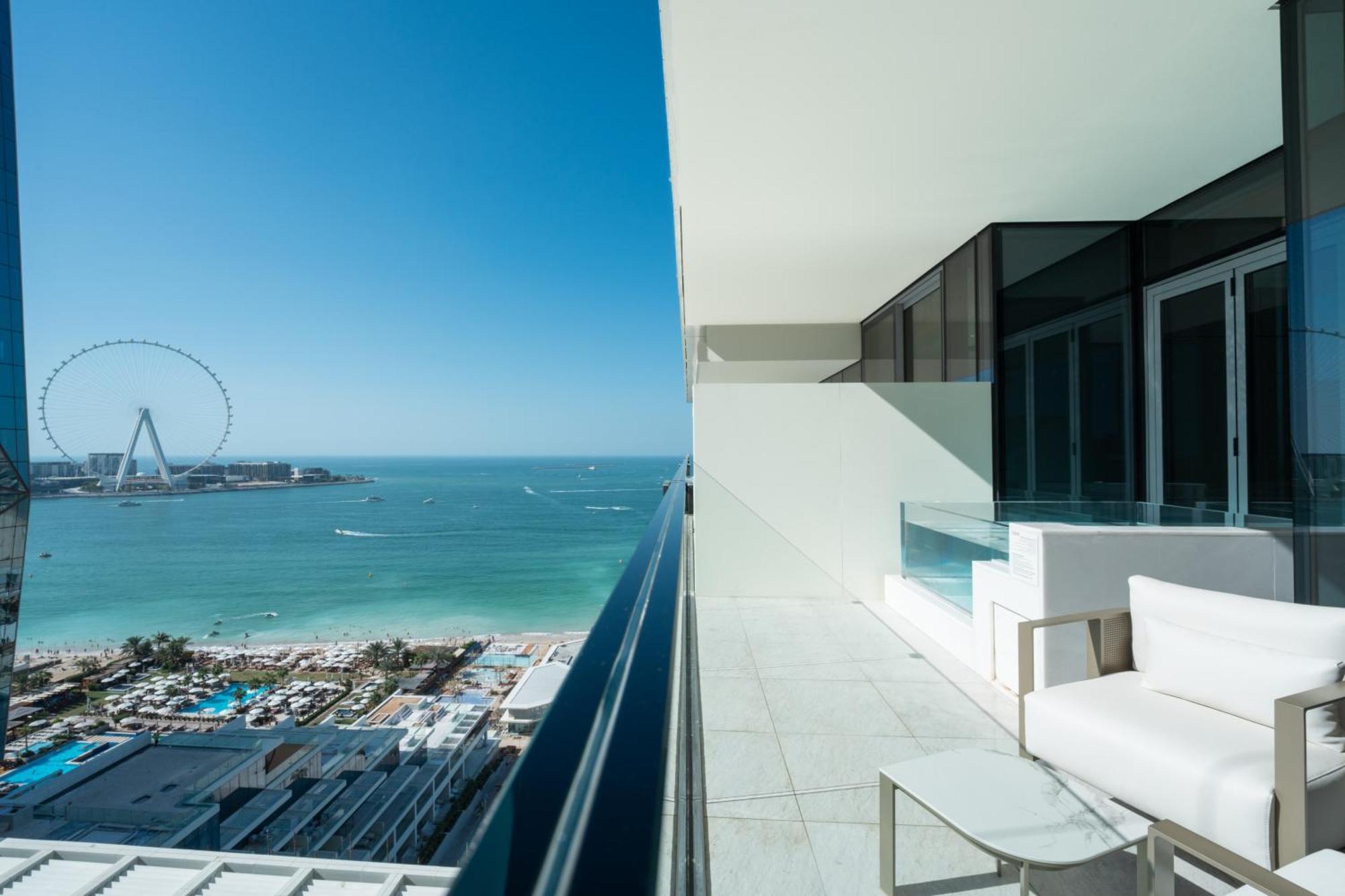 Five Luxe Hotel Dubái