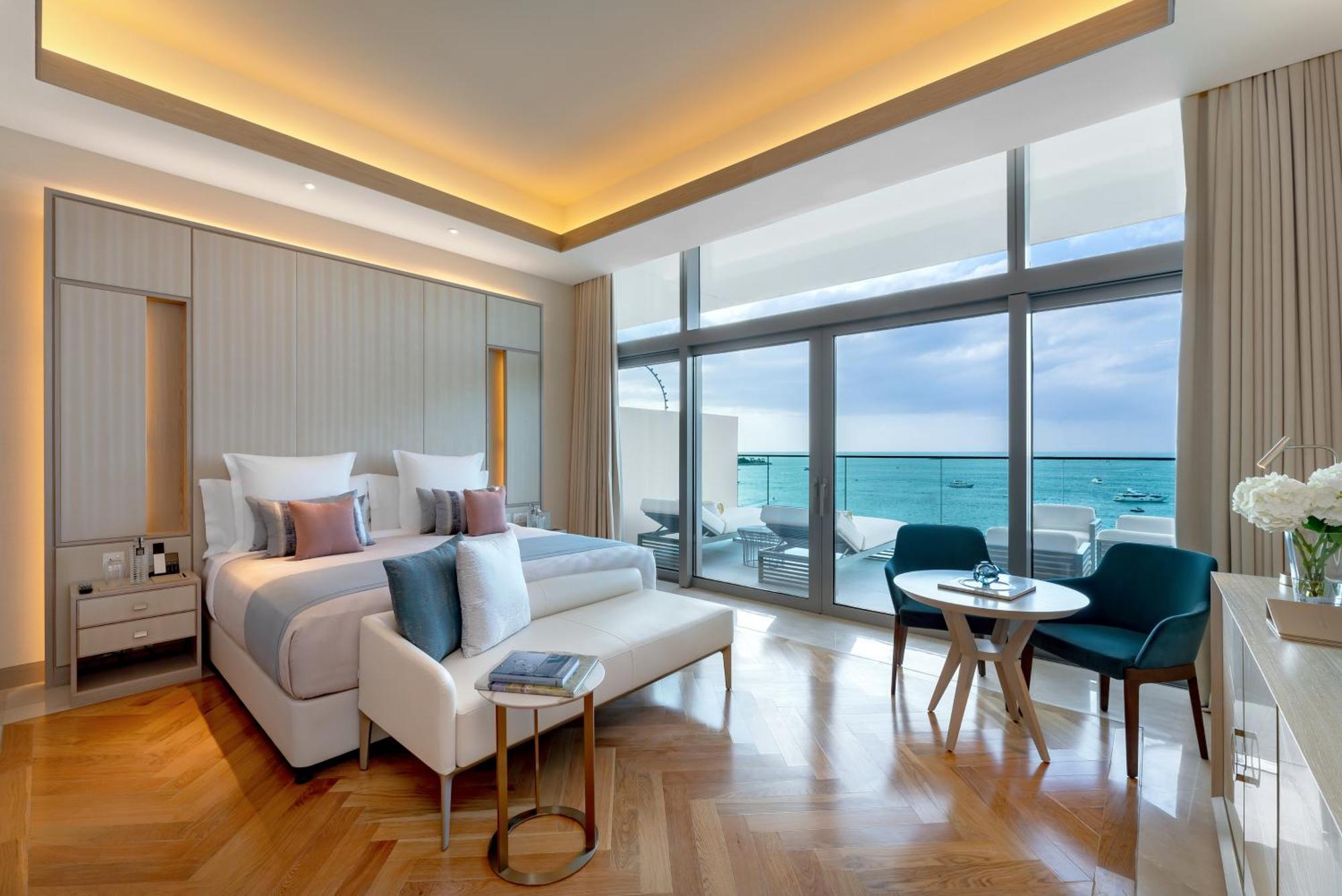Five Luxe 5* Dubái
