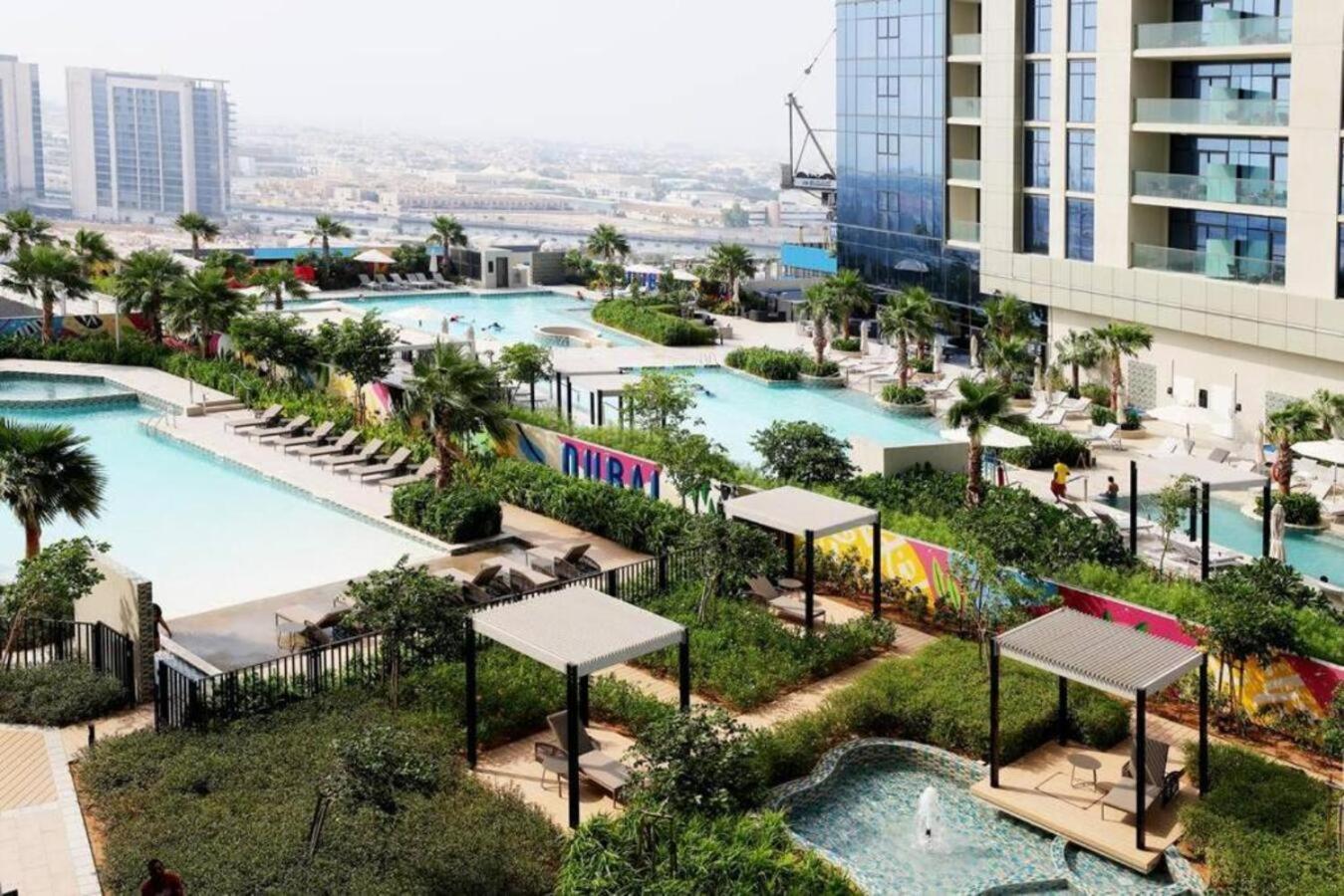 Brown Stone - Pool & Skyline View Aykon Apartament