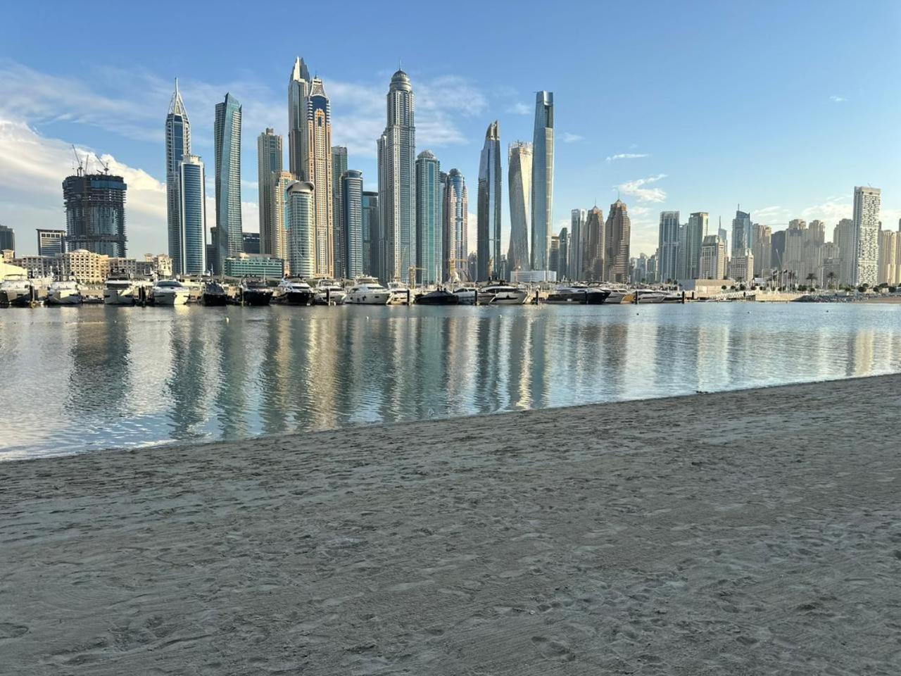 Amakin Beachfront Palm Jumeirah Marina Vista 2 * Dubai
