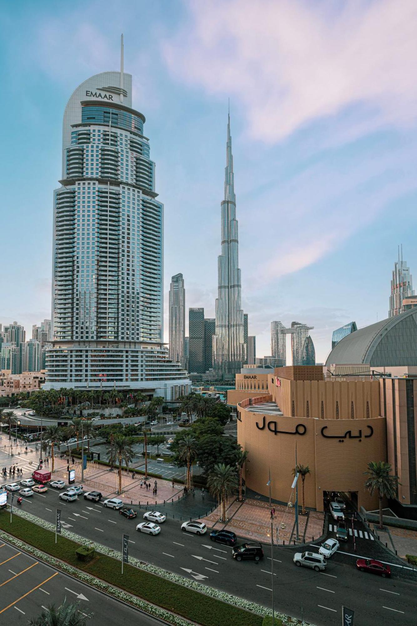 Luxe 1br With Full Burj Views And Mall Access Apartment Dubai