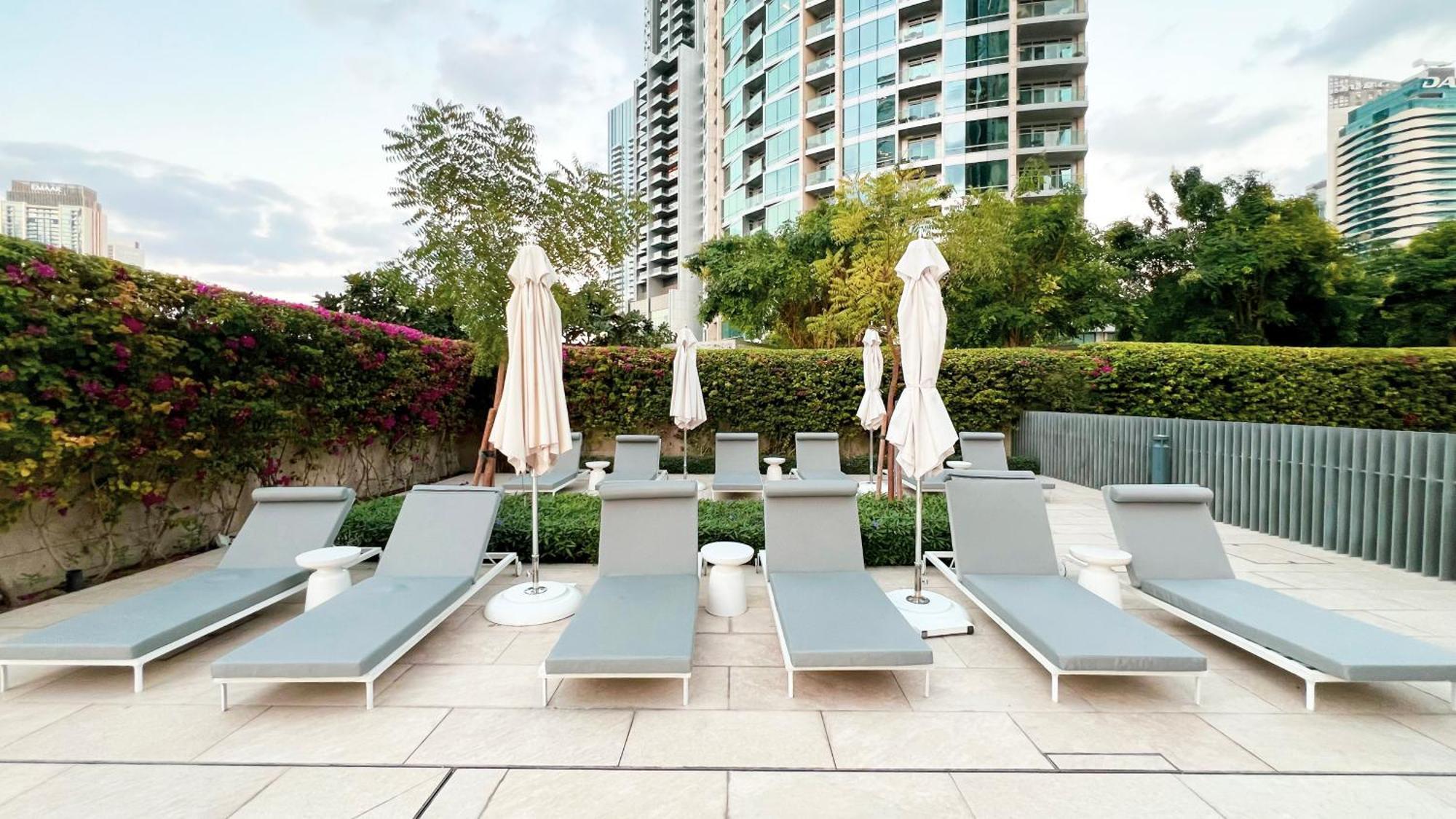 Luxe 1br With Full Burj Views And Mall Access Dubai