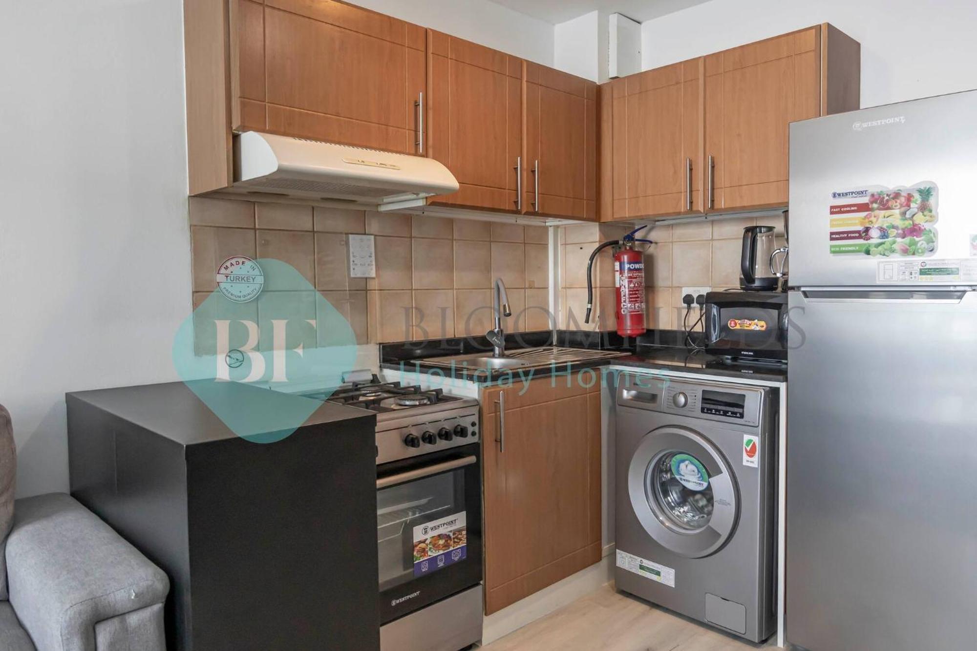 Bloomfields Stu With Vista Sea View Dubai
