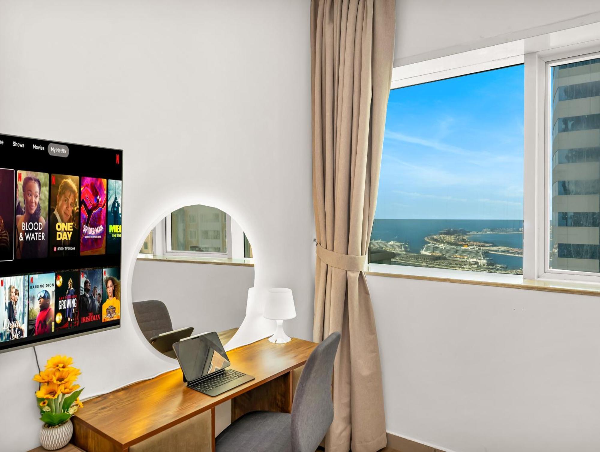 Spacious 3br High Floor Palm View In Marina Lejlighed