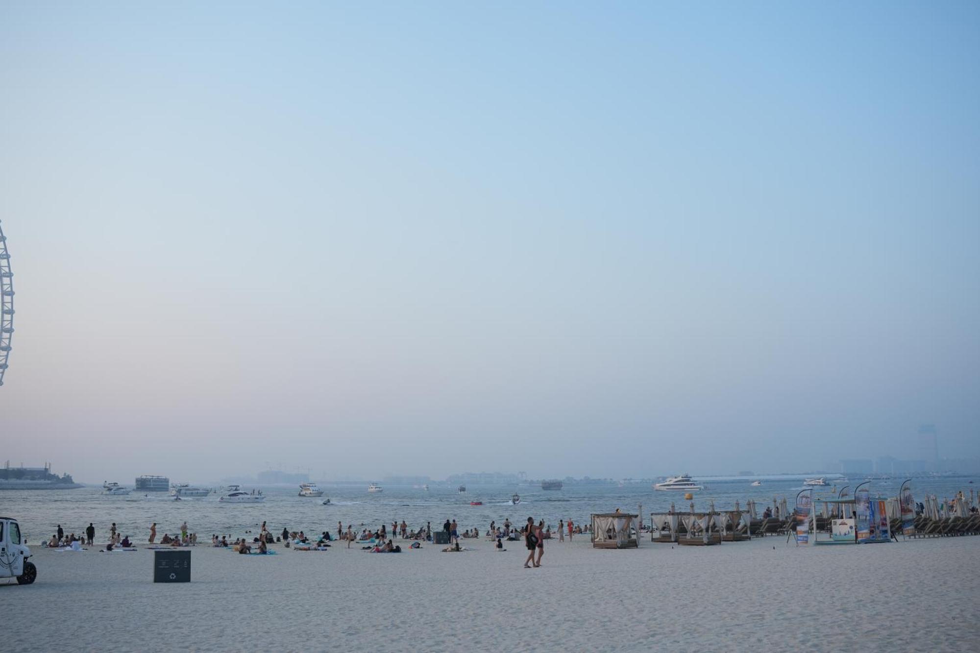 Kapselhotell Yellow Parrot Jbr *